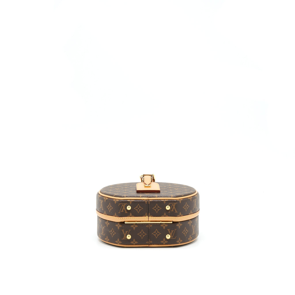 louis-vuitton-petite-boite-chapeau-monogram-canvas-ghw