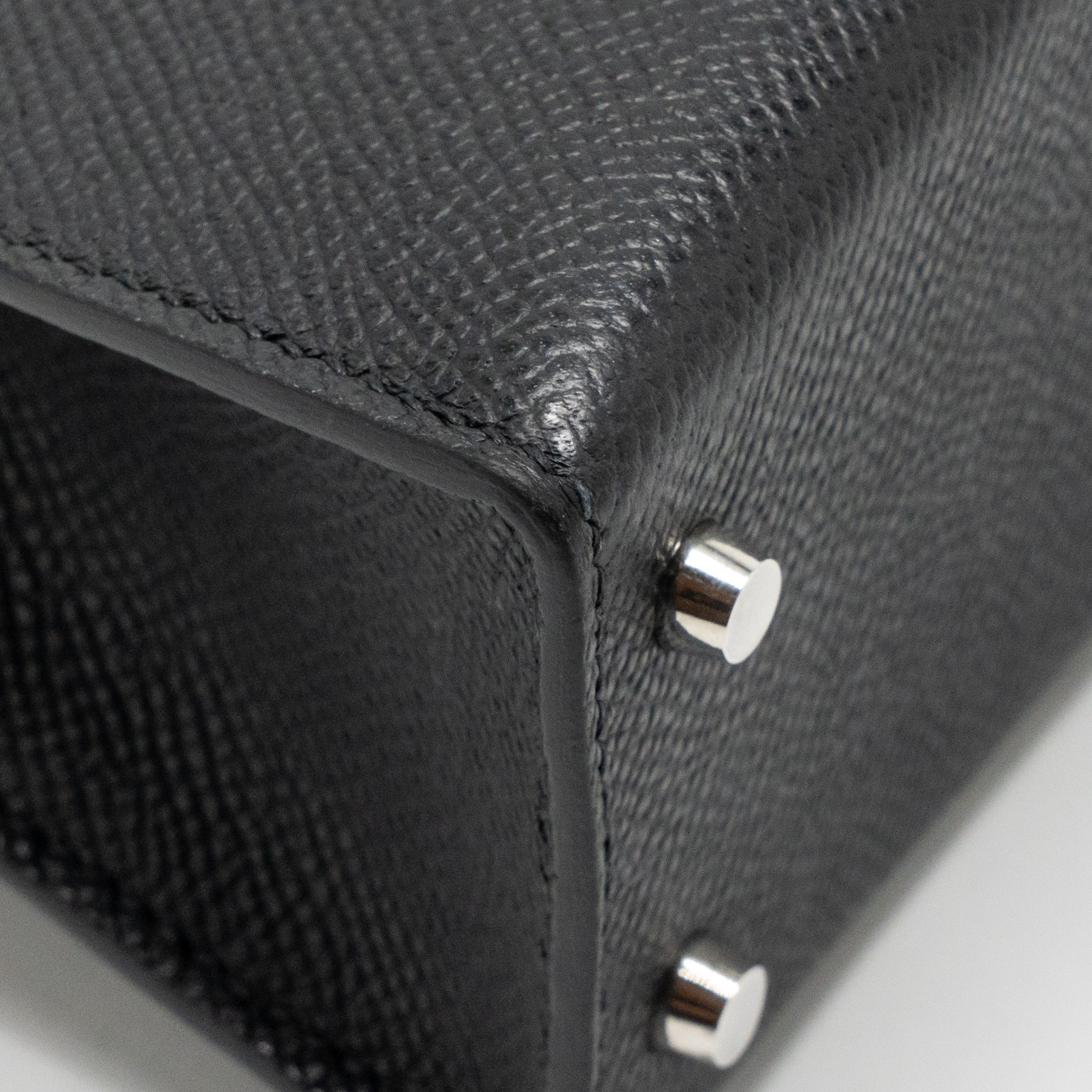 hermes-mini-kelly-epsom-black-shw-stamp-b