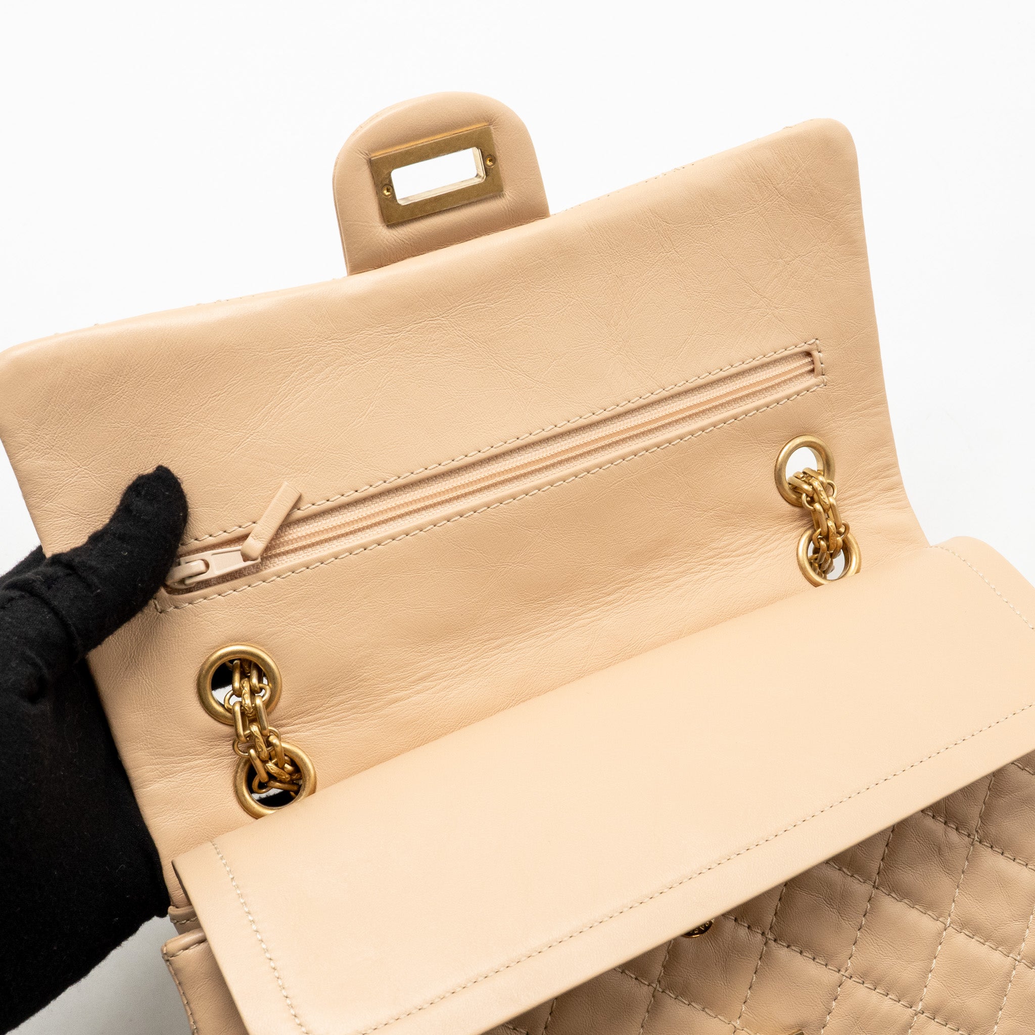chanel-small-2-55-reissue-double-flap-bag-aged-calfskin-beige-ghw