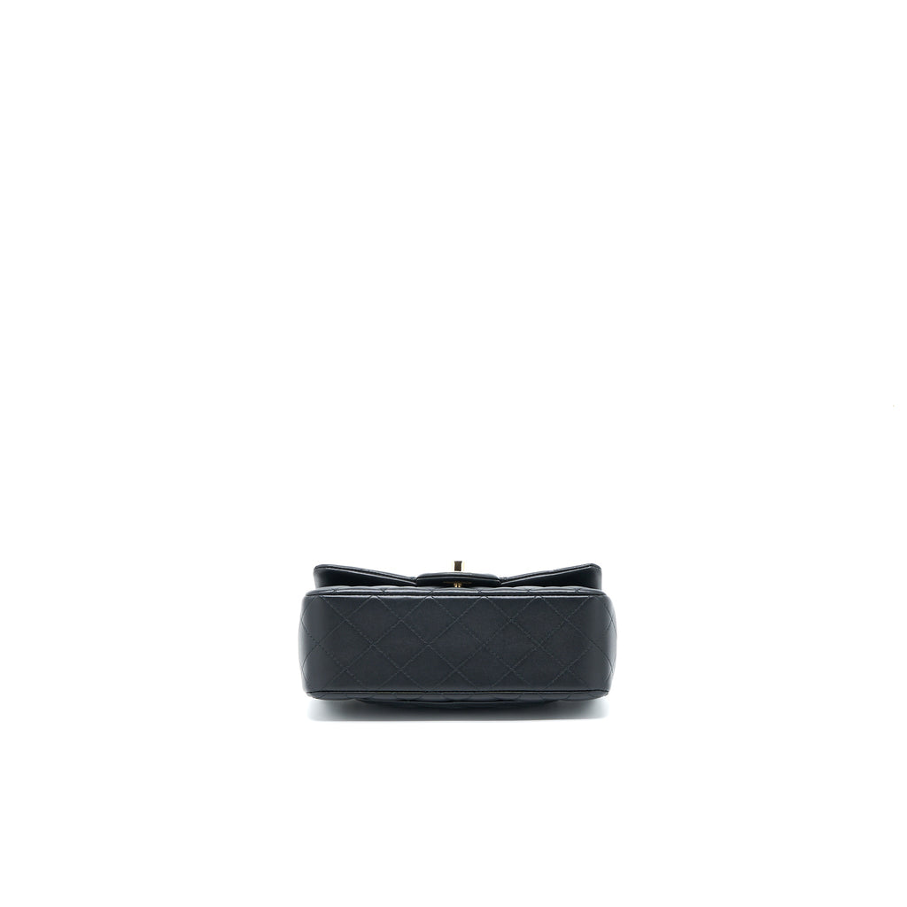 chanel-top-handle-mini-rectangular-flap-bag-lambskin-black-lghw-microchip-2