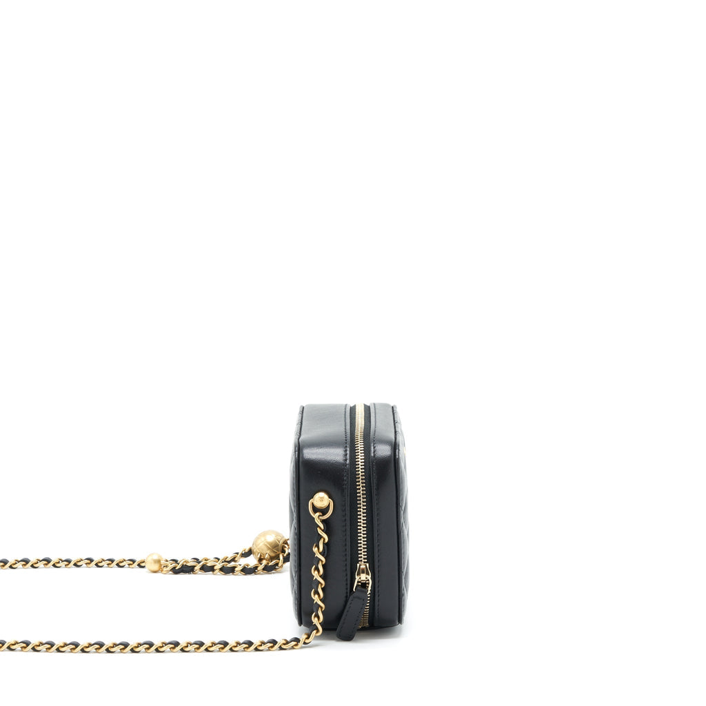chanel-pearl-crush-camera-bag-lambskin-black-ghw