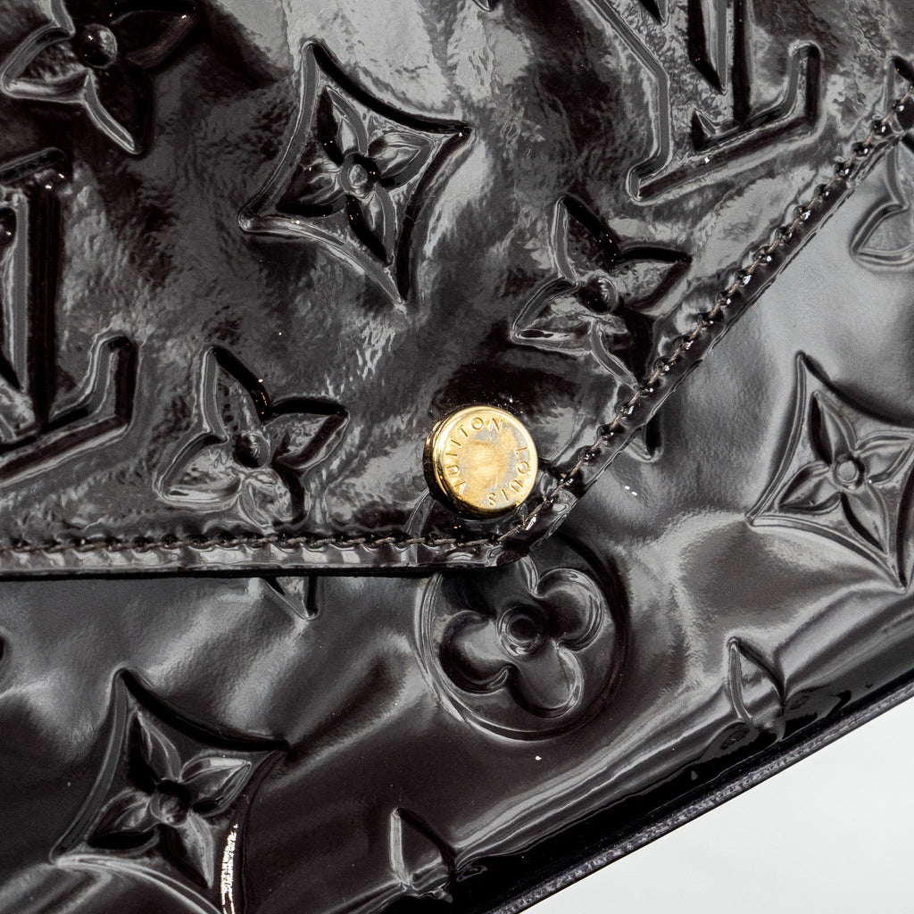 louis-vuitton-felicie-pochette-monogram-patent-amatante-ghw