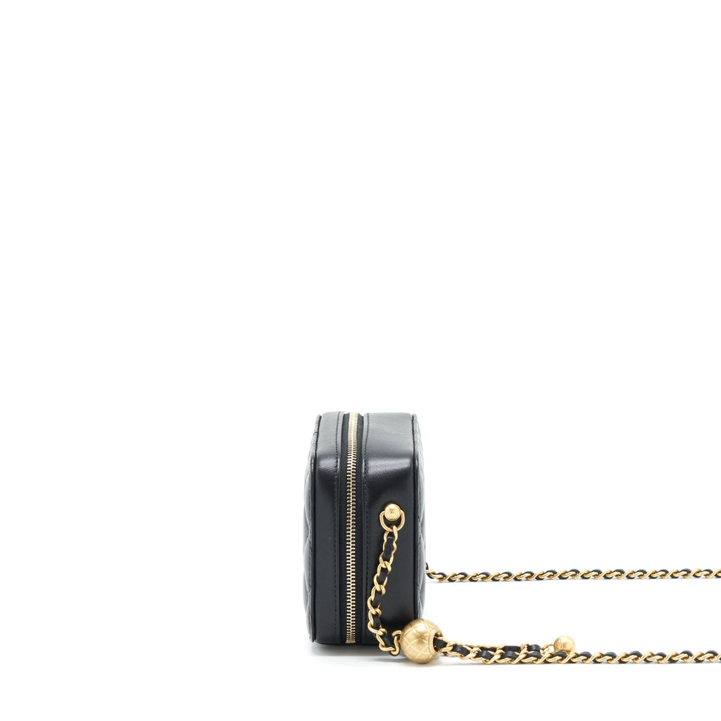 chanel-pearl-crush-camera-bag-lambskin-black-ghw