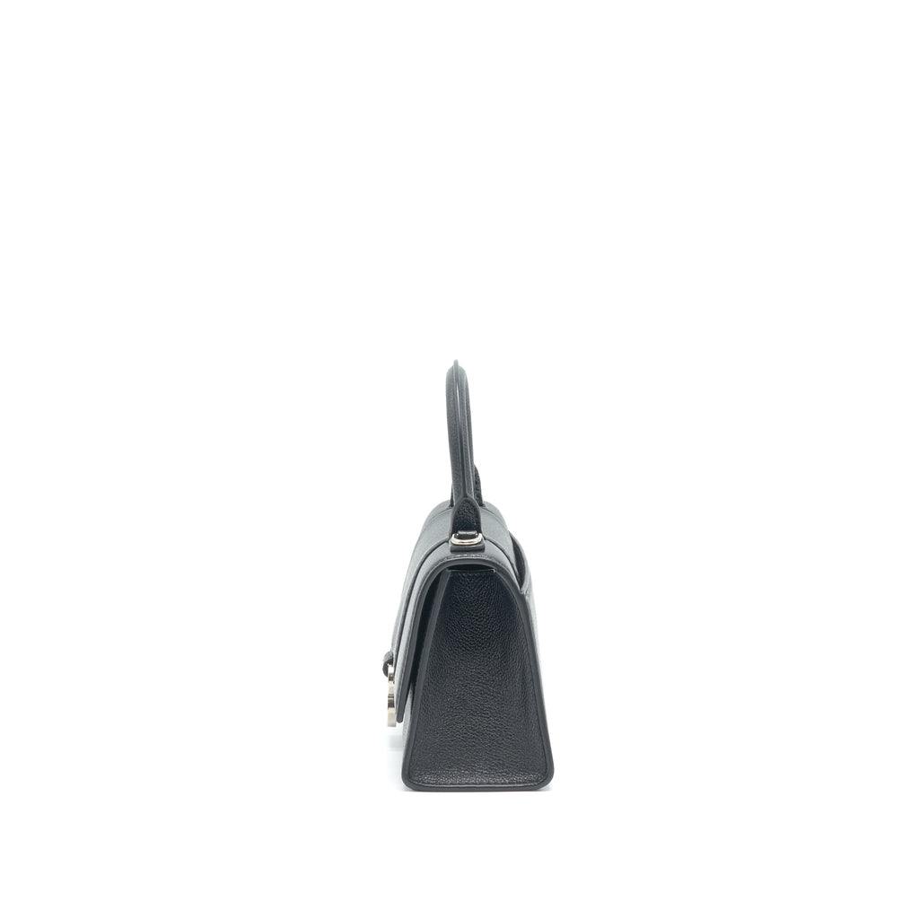 balenciaga-hourglass-as-grained-calfskin-black-shw-1