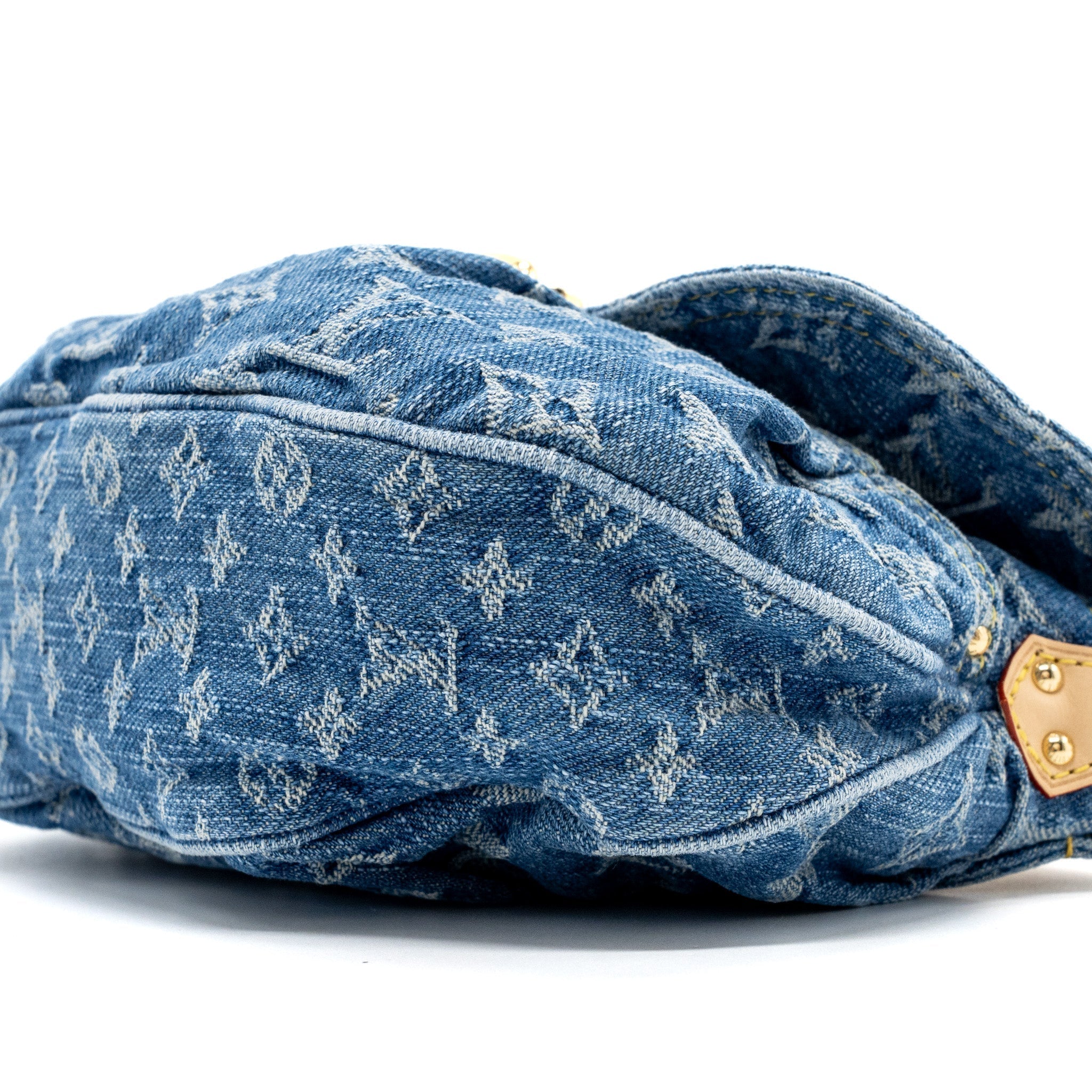 louis-vuitton-sunset-bag-denim-ghw-new-version
