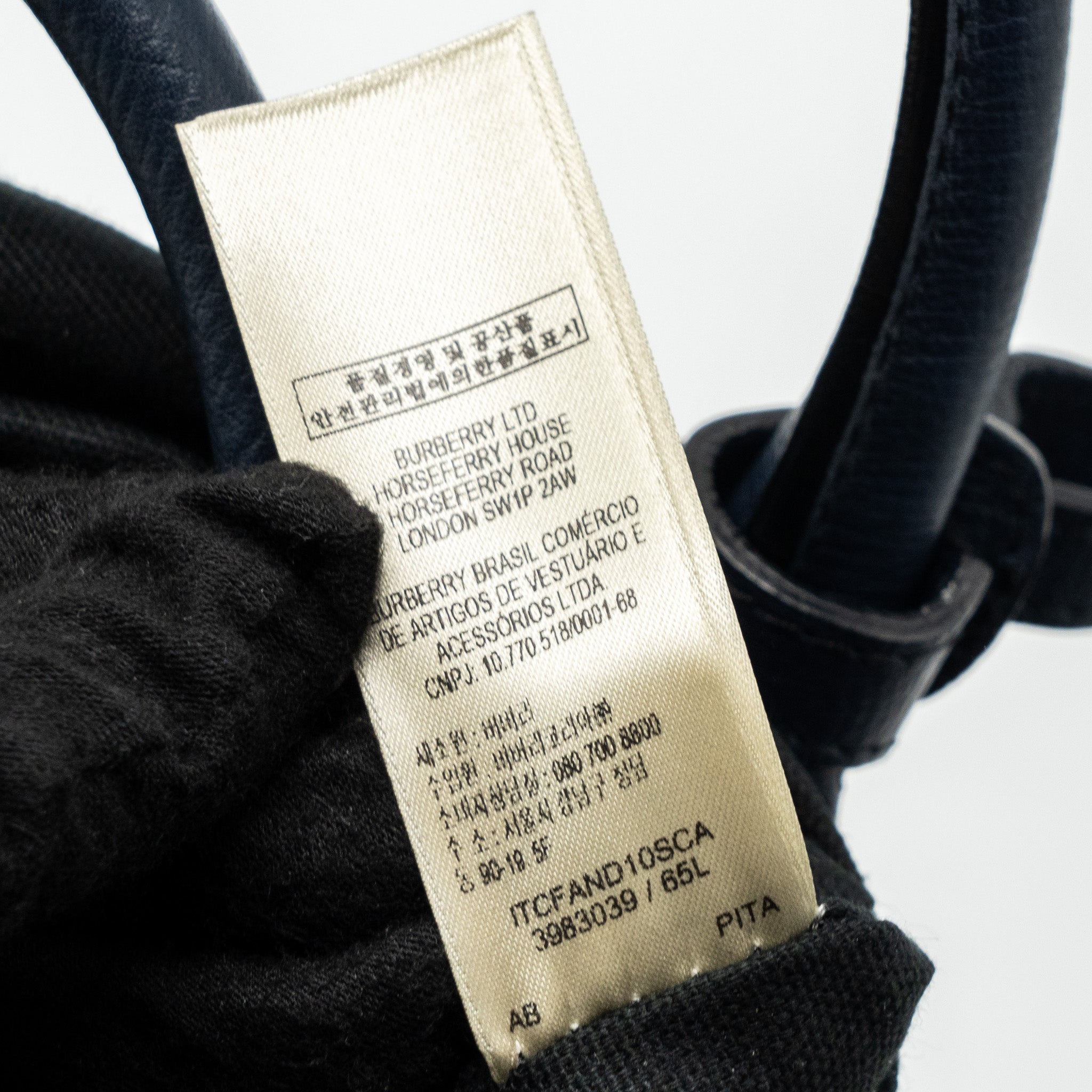 burberry-the-large-banner-bag-calfskin-dark-blue-multicolour-ghw