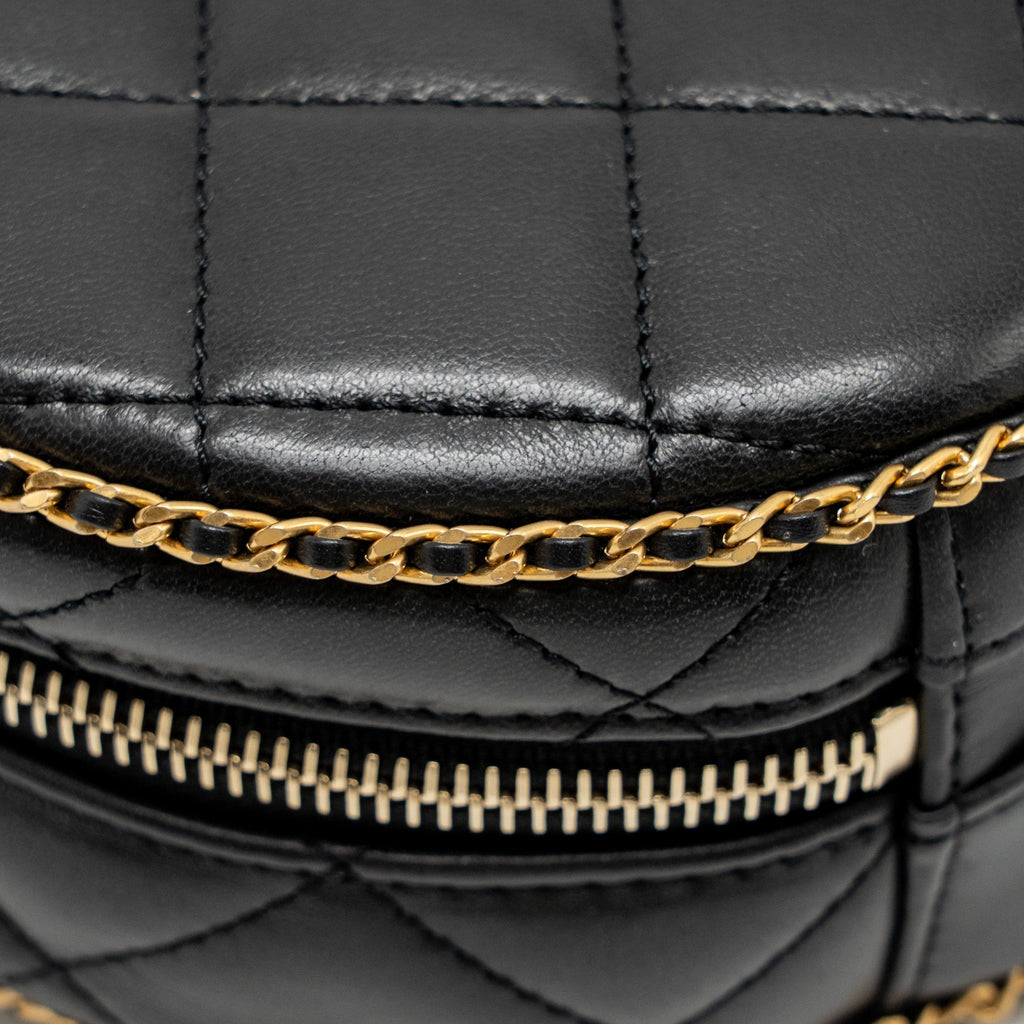 chanel-round-vanity-with-chain-lambskin-black-ghw-microchip-1