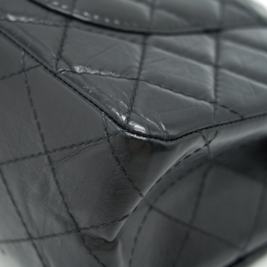 chanel-reissue-226-in-black-ruthenium-silver-hardware-1