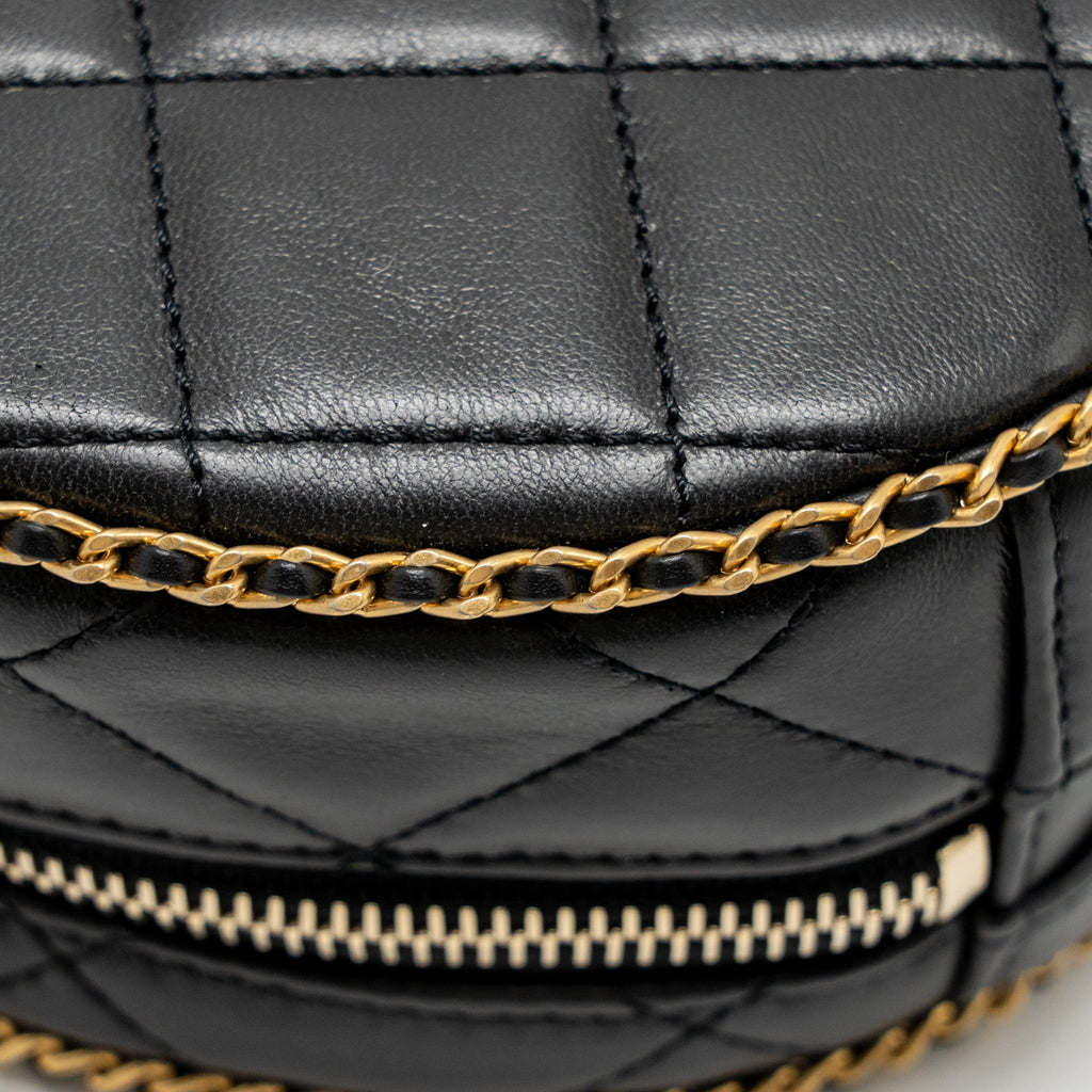chanel-round-vanity-with-chain-lambskin-black-ghw-microchip-1