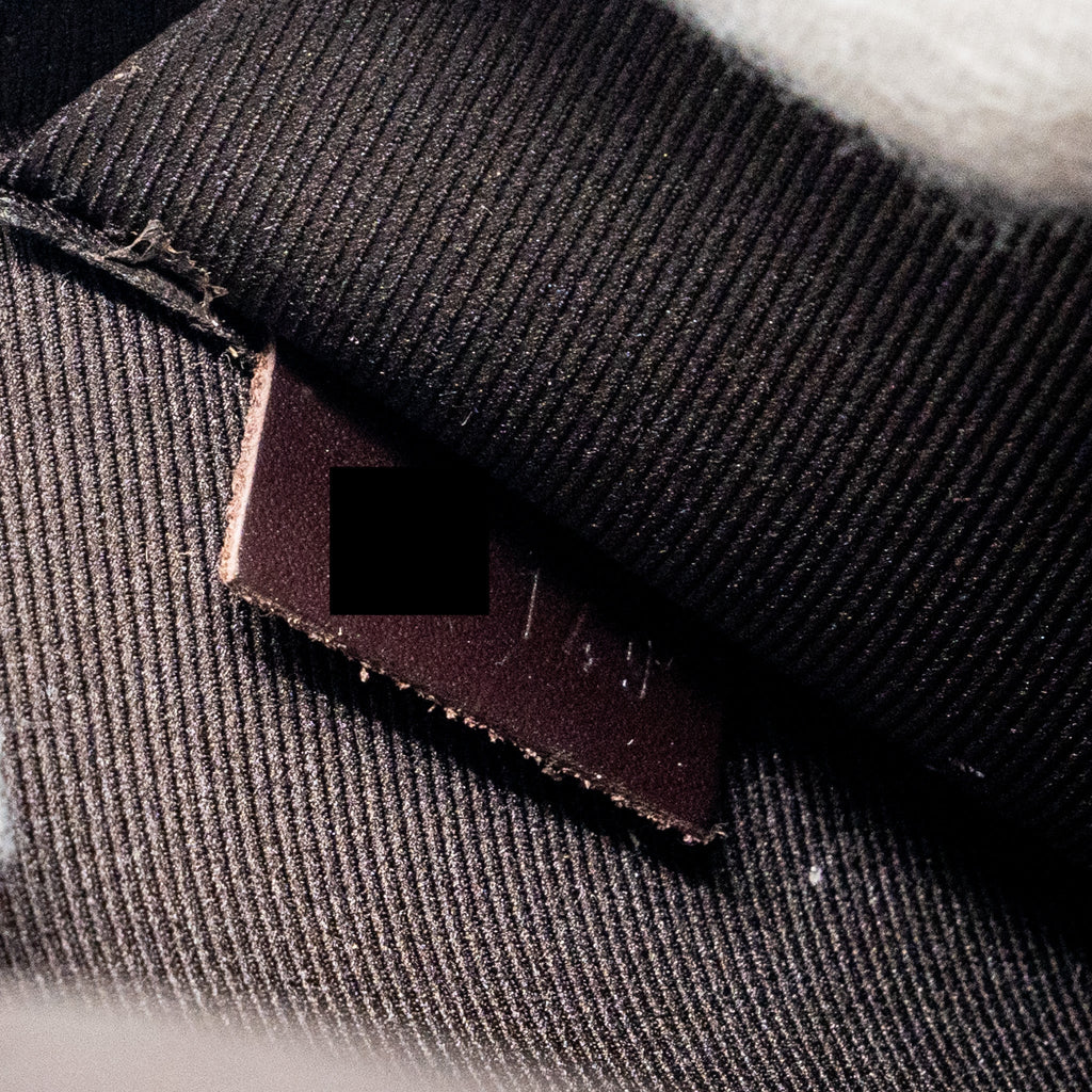 louis-vuitton-felicie-pochette-monogram-patent-amatante-ghw