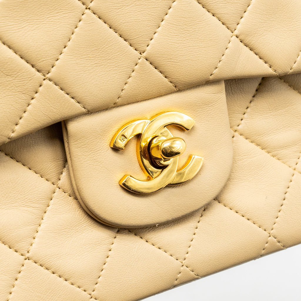 chanel-vintage-small-classic-flap-bag-lambskin-beige-ghw-copy