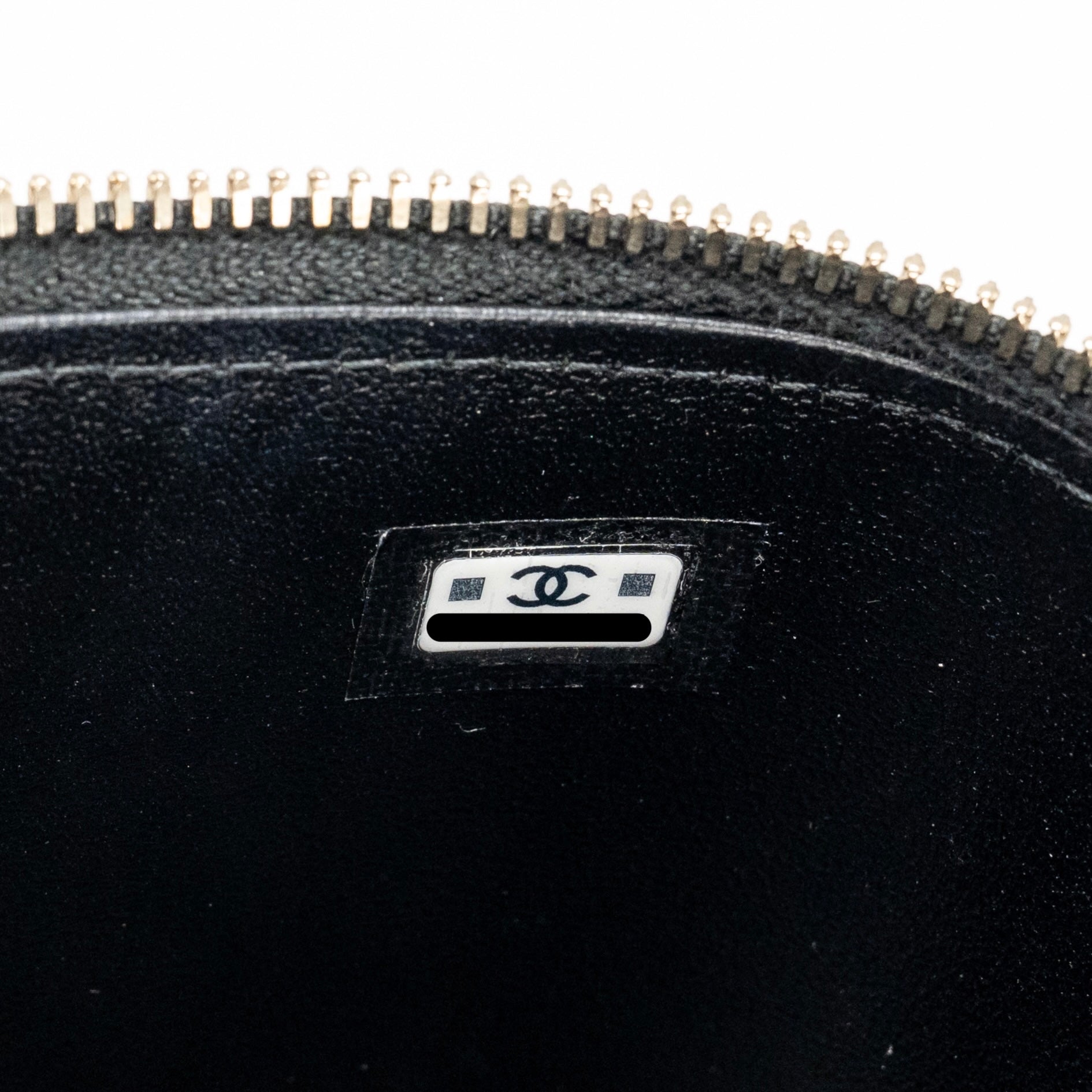 chanel-top-handle-long-vanity-case-with-chain-lambskin-black-lghwmicrochip