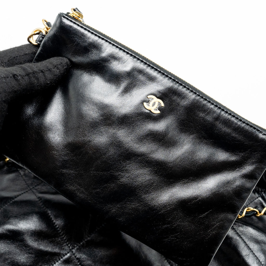 chanel-small-22-bag-calfskin-black-with-ghw-microchip