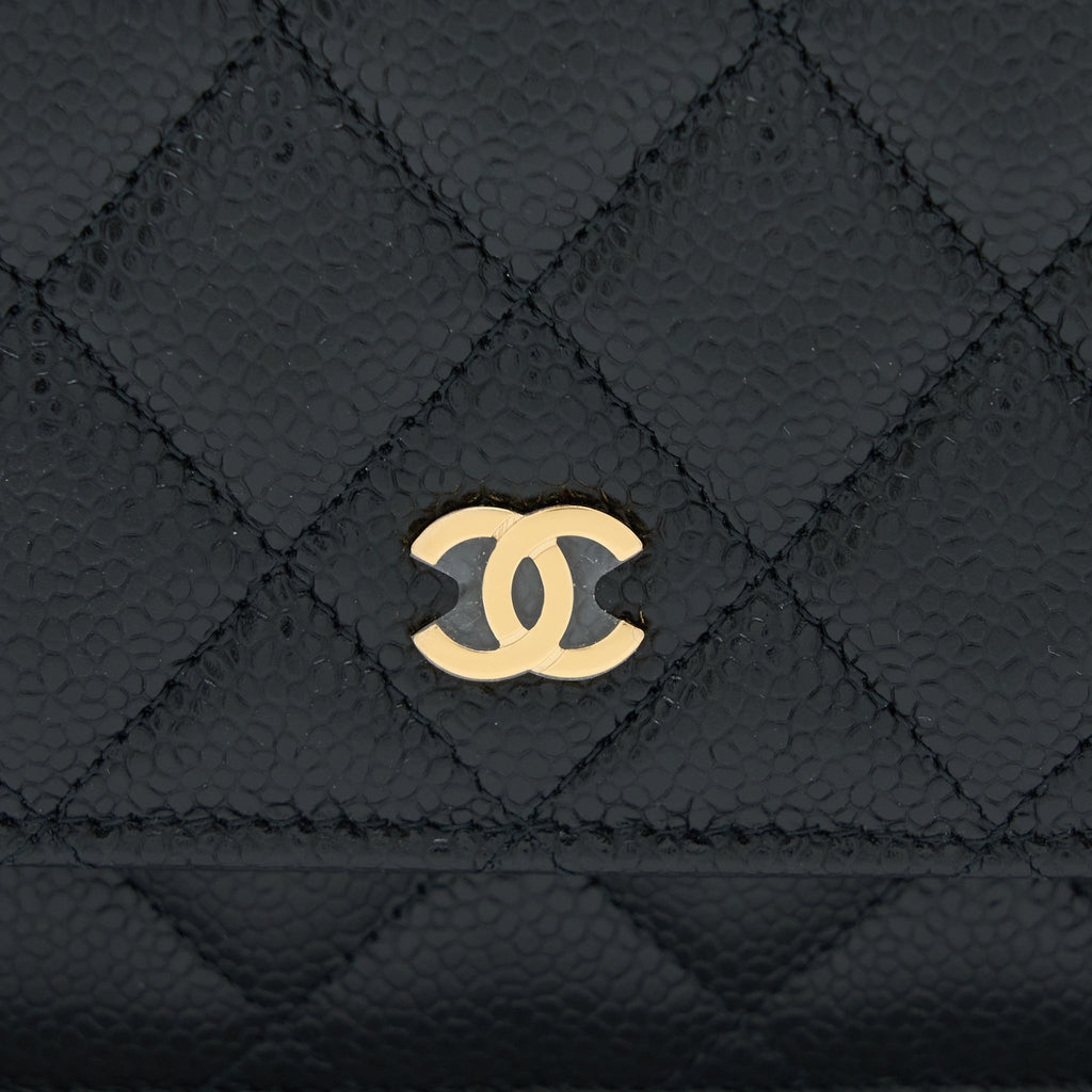 chanel-classic-wallet-on-chain-caviar-blue-ghw-microchip