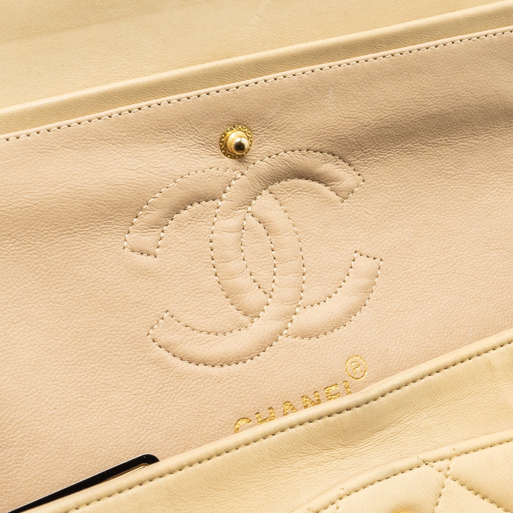 chanel-vintage-small-classic-flap-bag-lambskin-beige-ghw-copy