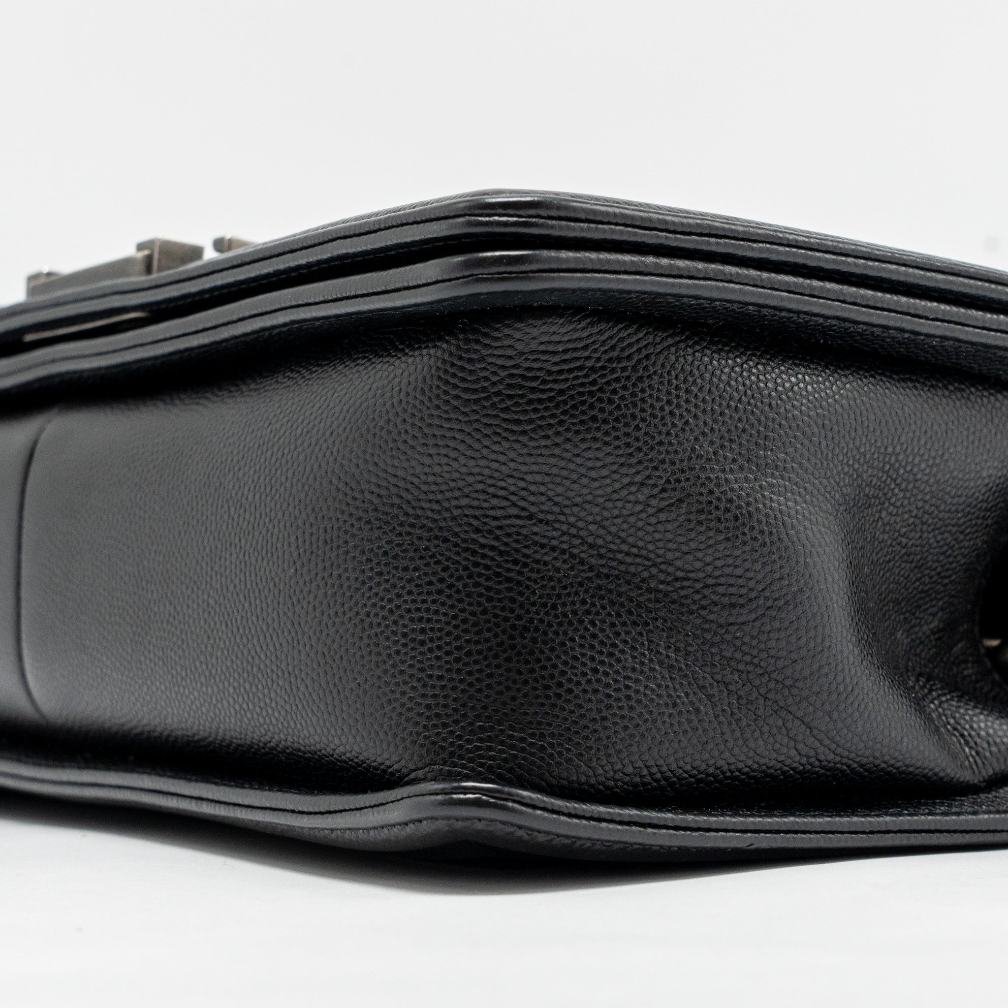 chanel-medium-boy-bag-chevron-caviar-black-ruthenium-silver-hardware