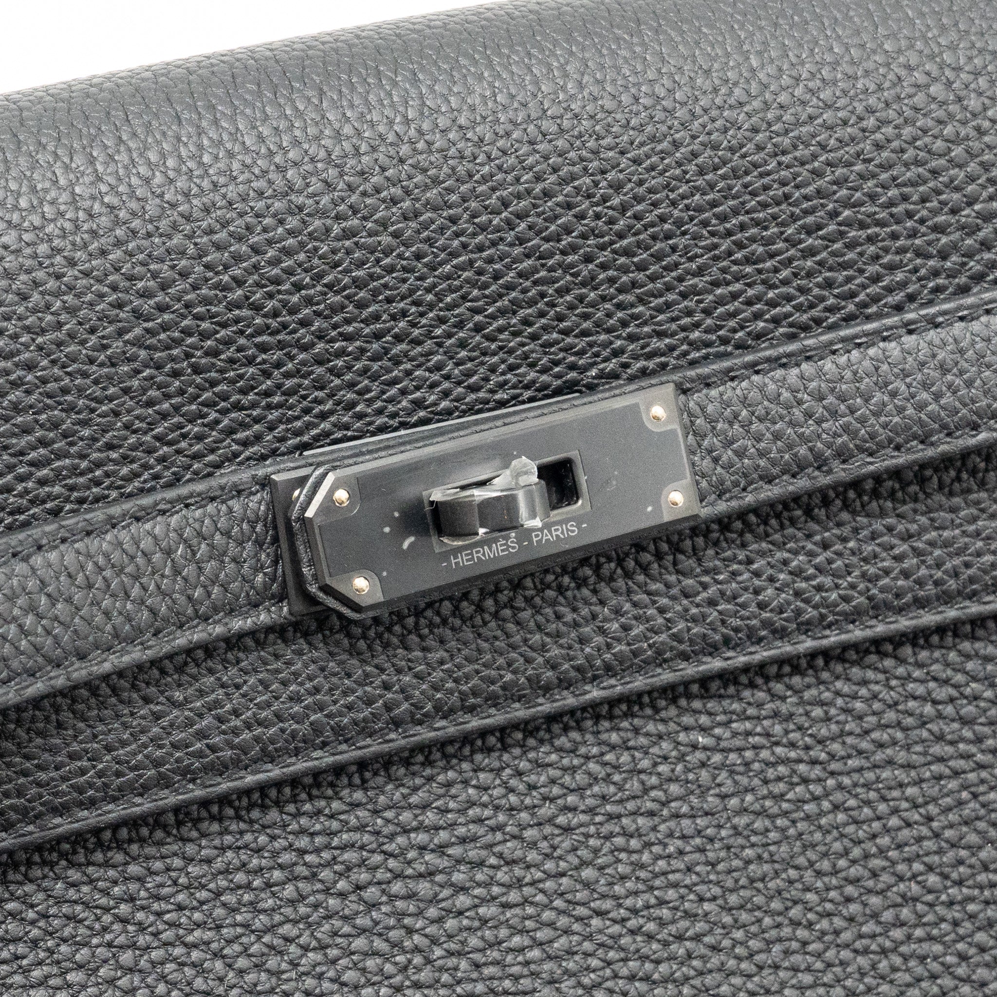 hermes-pochette-kelly-depeches-25-togo-so-black-stamp-b