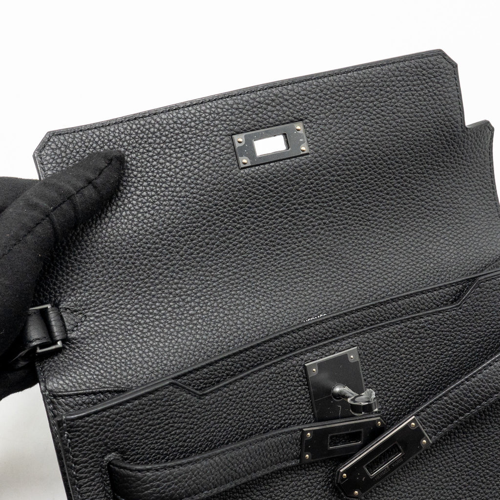 hermes-pochette-kelly-depeches-25-togo-so-black-stamp-b