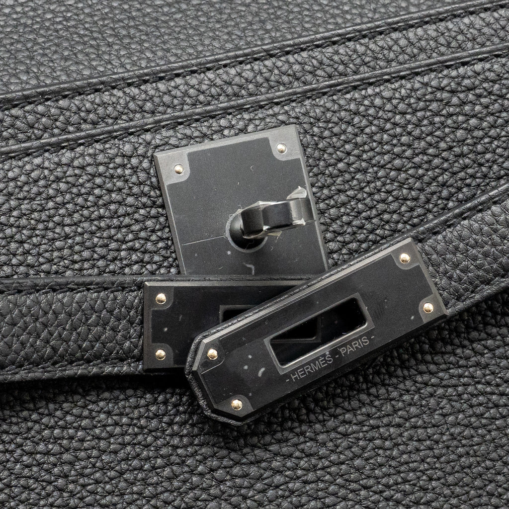 hermes-pochette-kelly-depeches-25-togo-so-black-stamp-b