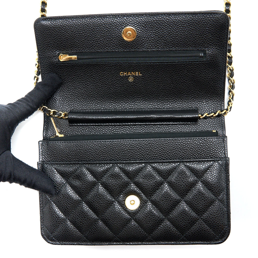 chanel-classic-wallet-on-chain-caviar-blue-ghw-microchip