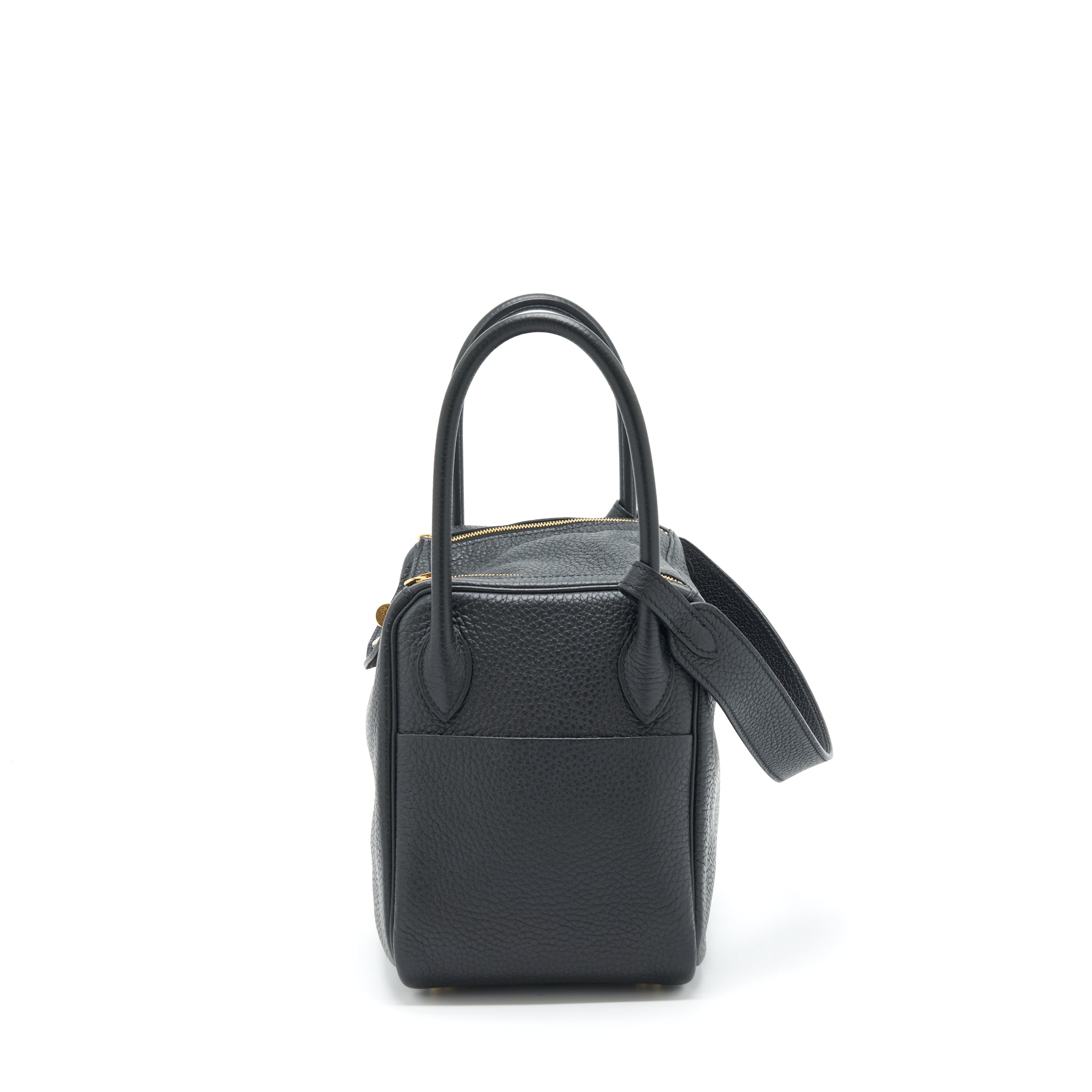 hermes-lindy-26-clemence-black-ghw-stamp-z