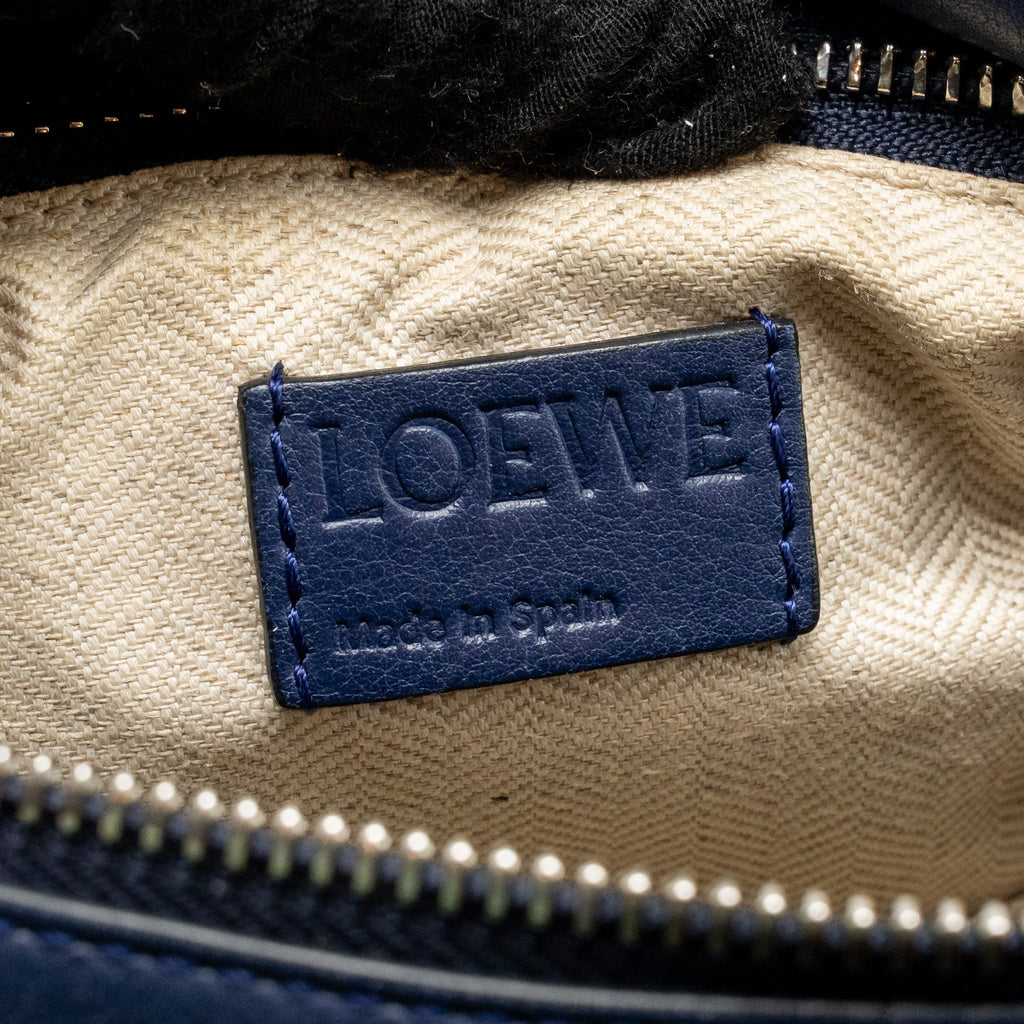loewe-blue