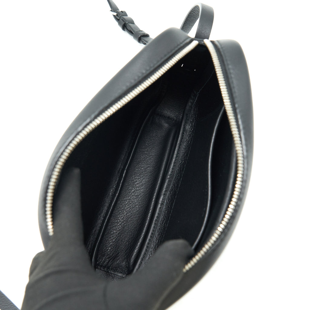 balenciaga-crossbody-bag-in-black