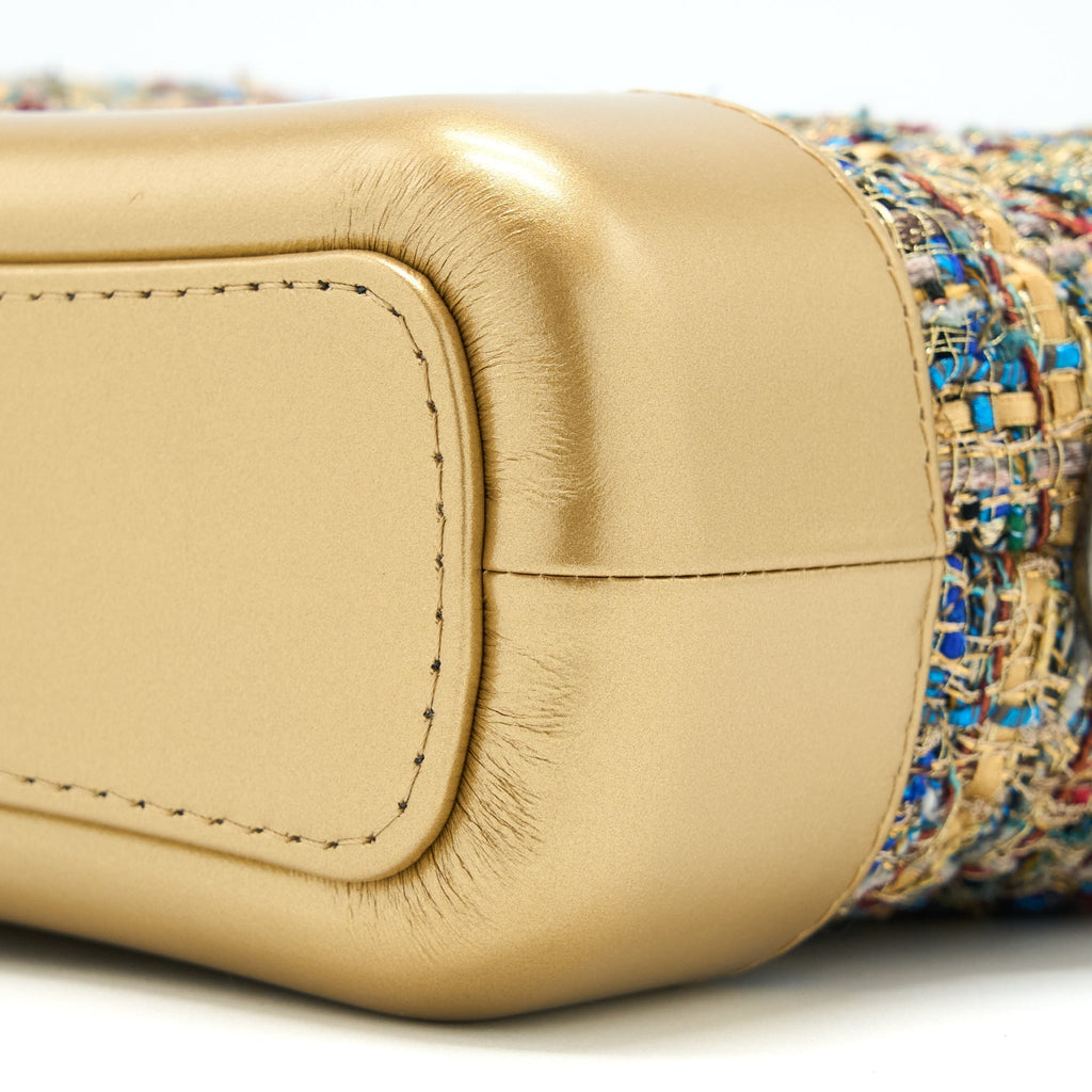 chanel-small-gabrielle-hobo-bag-tweed-gold-multicolour-1