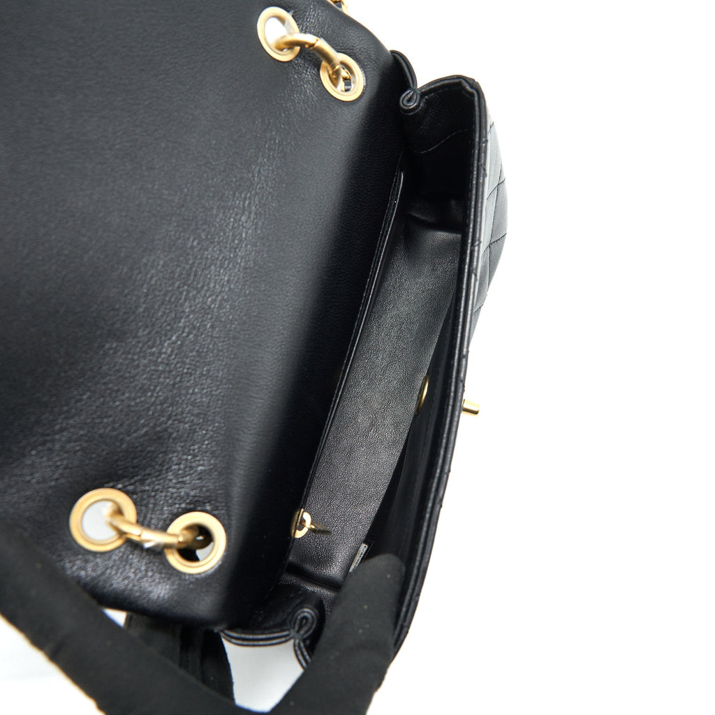 chanel-shiny-lambskin-flap-bag-black-ghw