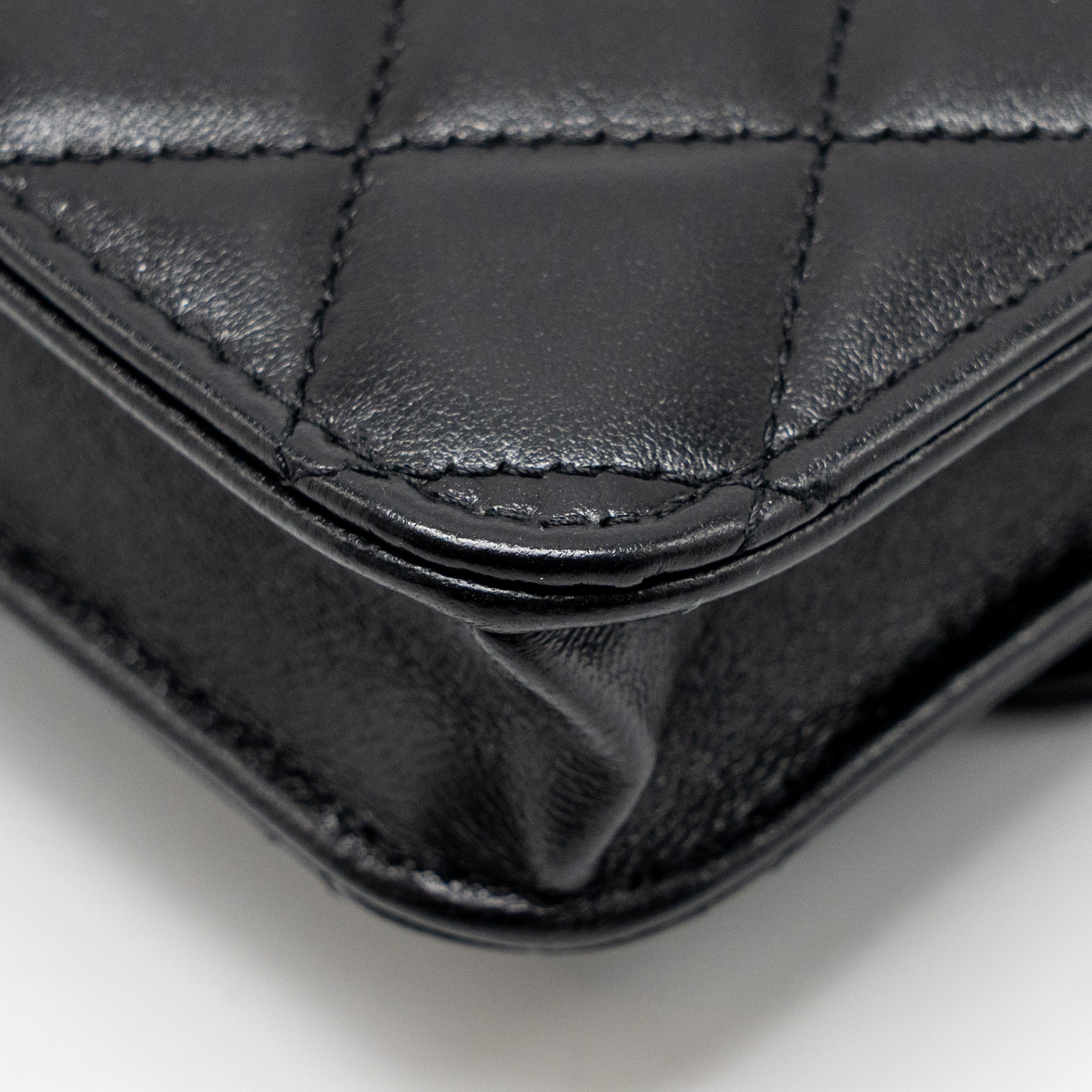 chanel-mini-top-handle-flap-coin-purse-with-chain-lambskin-black-lghw