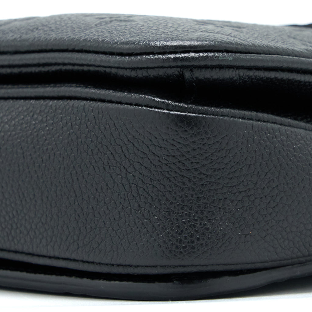 louis-vuitton-pochette-metis-monogram-empriente-black-ghw
