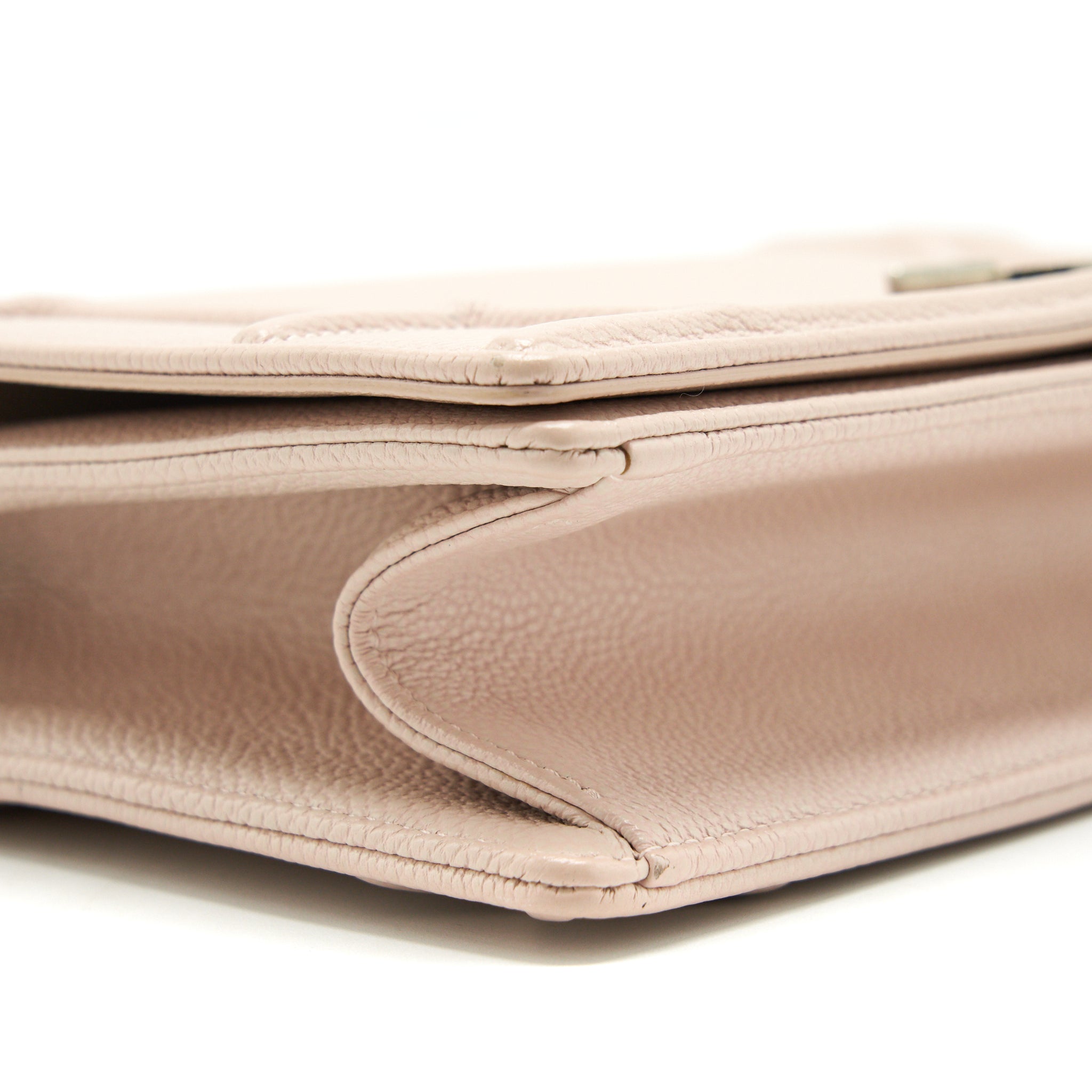 dior-medium-diorama-bag-grained-calfskin-beige-shw