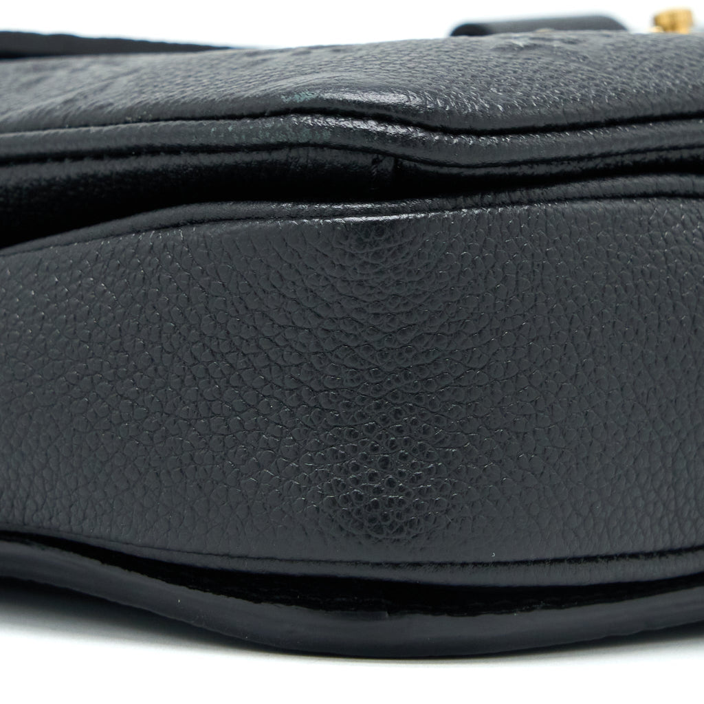 louis-vuitton-pochette-metis-monogram-empriente-black-ghw