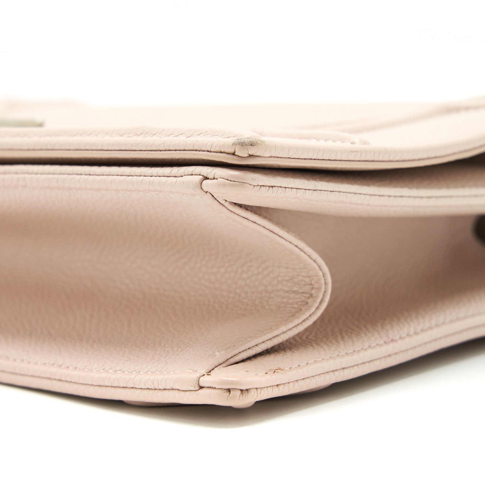 dior-medium-diorama-bag-grained-calfskin-beige-shw