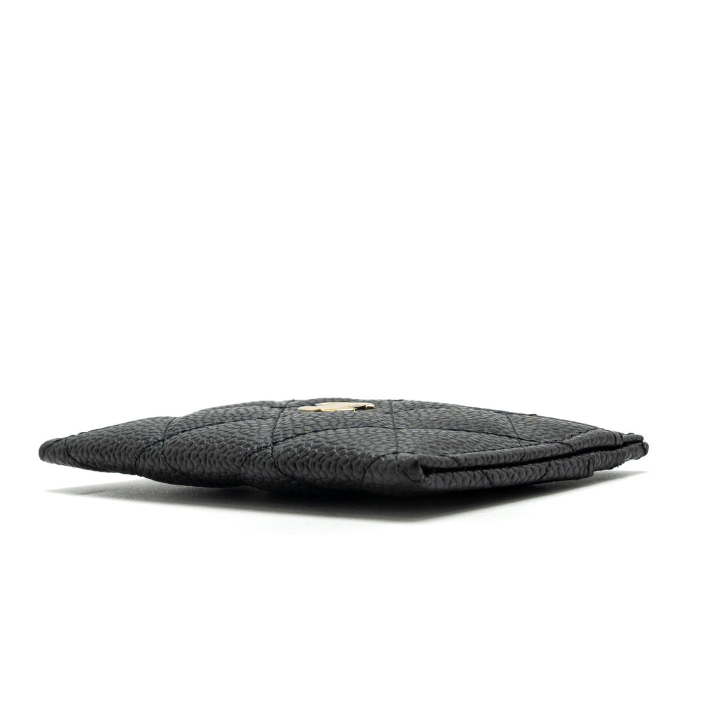 chanel-classic-card-holder-caviar-black-ghwmicrochip