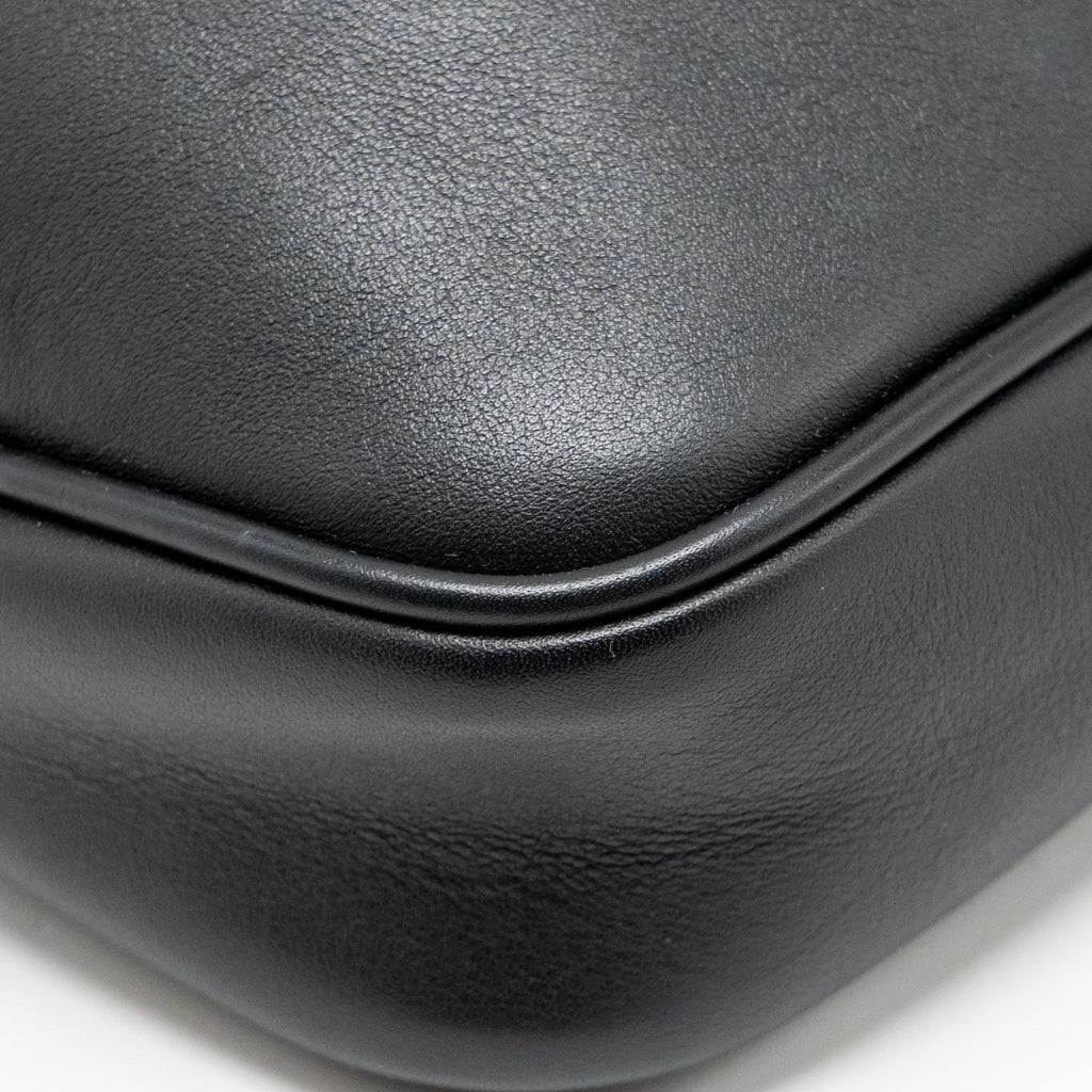 balenciaga-rodeo-sling-pochette-calfskin-black-ghw