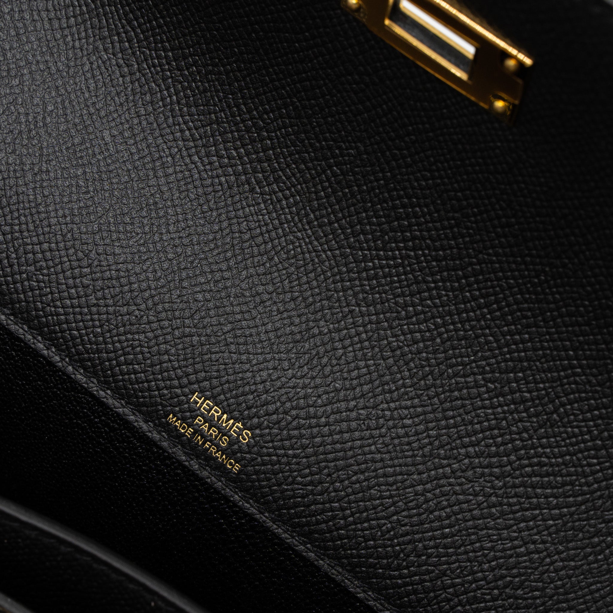 hermes-pochette-kelly-depeches-25-epsom-black-ghw-stamp-y