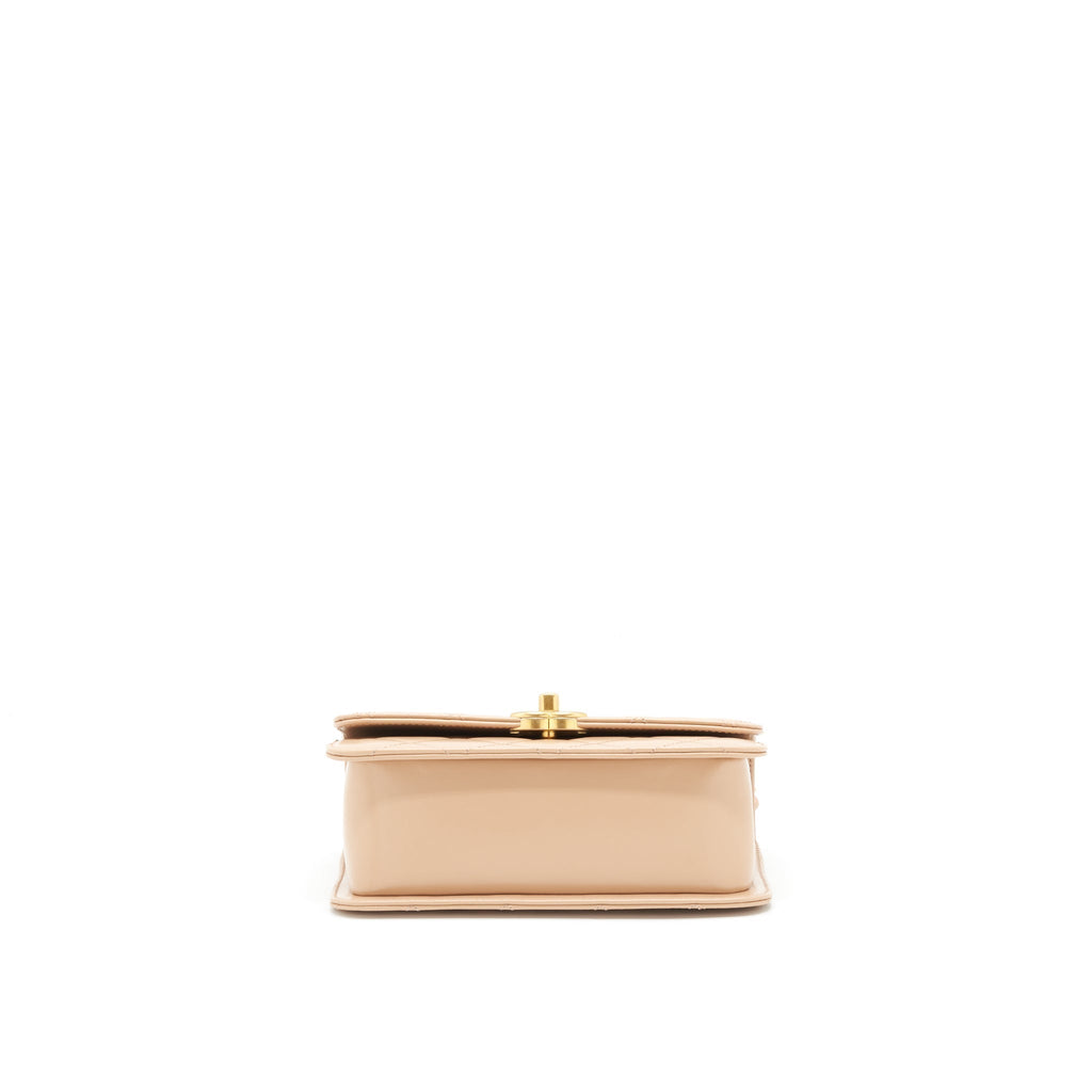 chanel-21a-small-gold-crush-flap-bag-calfskin-beige-ghw-microchip