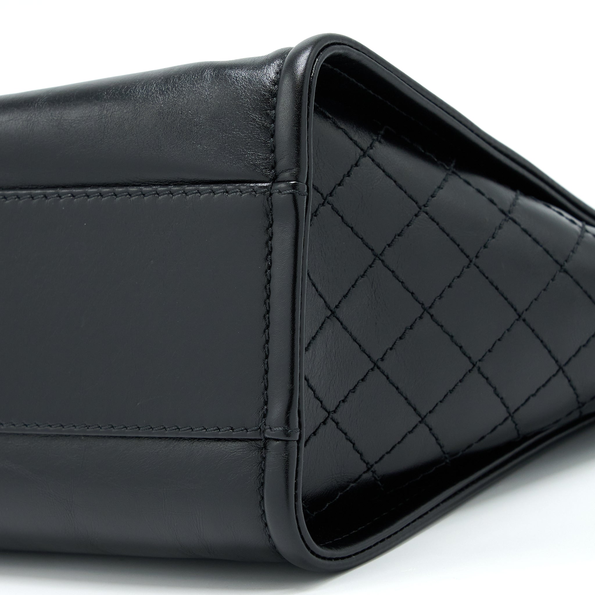 chanel-deauville-tote-bag-calfskin-black-with-detail-logo-ghw
