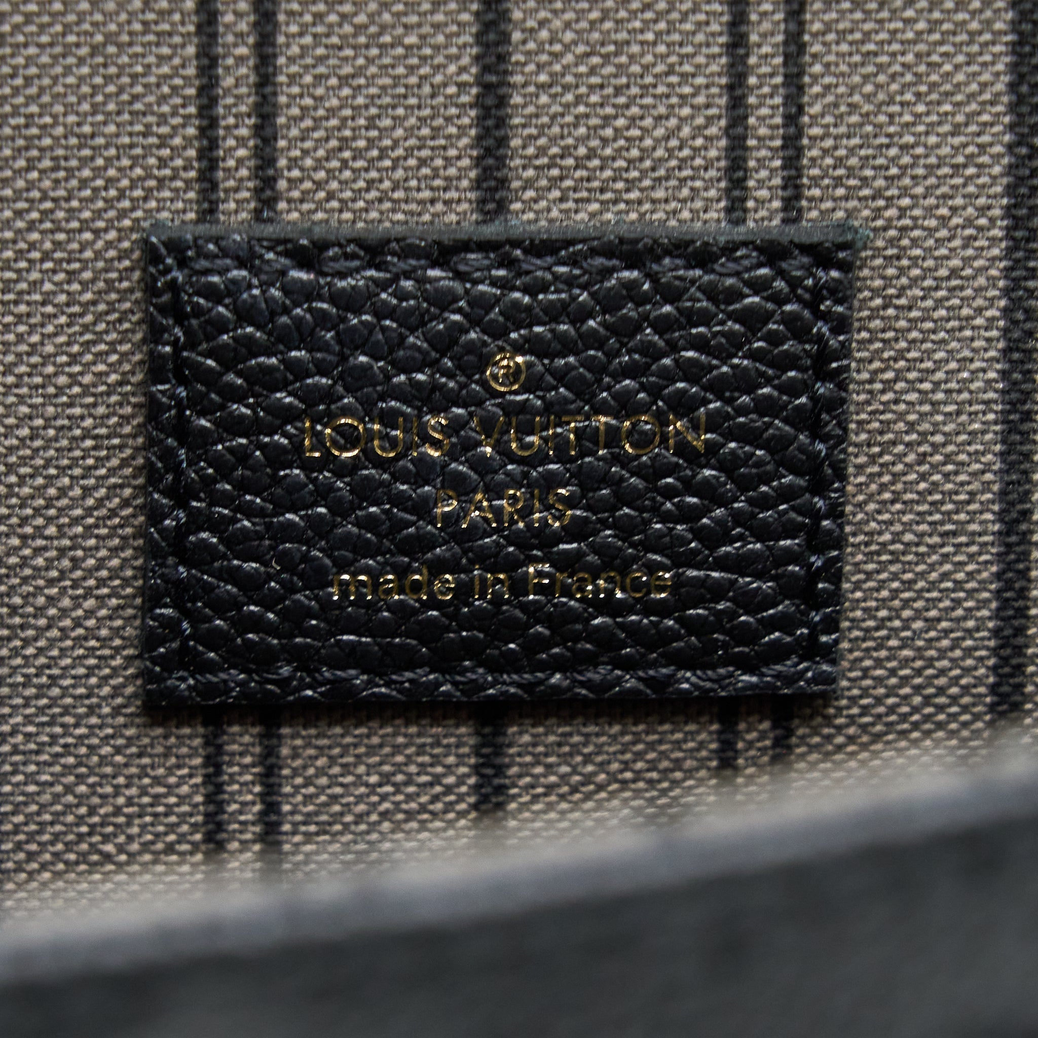 louis-vuitton-pochette-metis-monogram-empriente-black-ghw