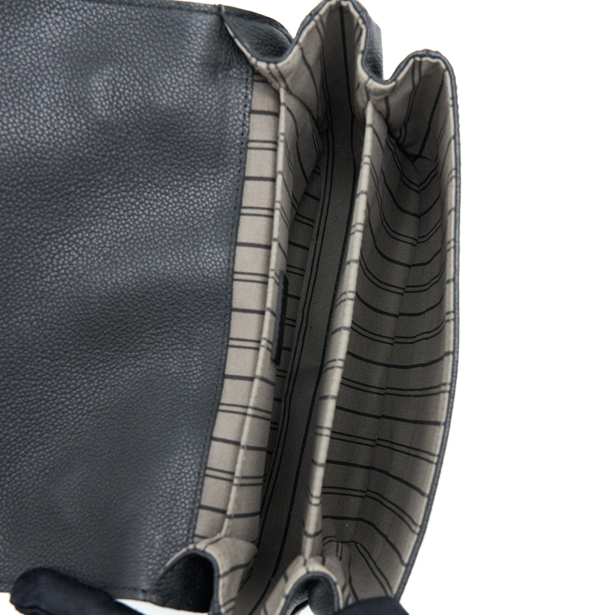 louis-vuitton-pochette-metis-monogram-empriente-black-ghw