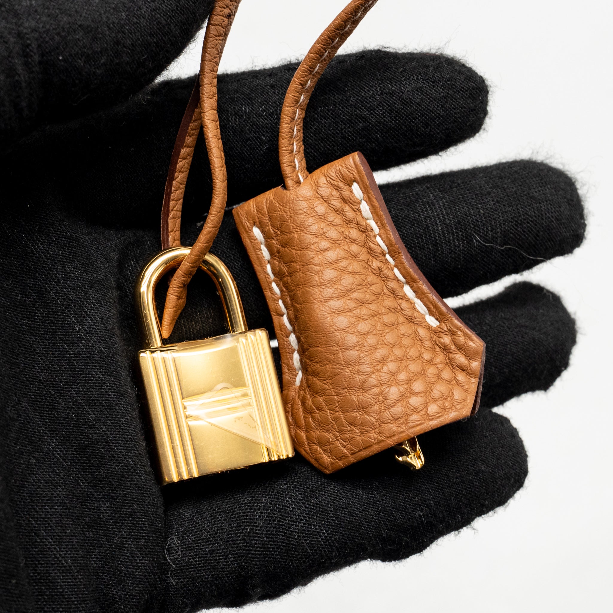 birkin-25-togo-gold-ghw-stamp-b