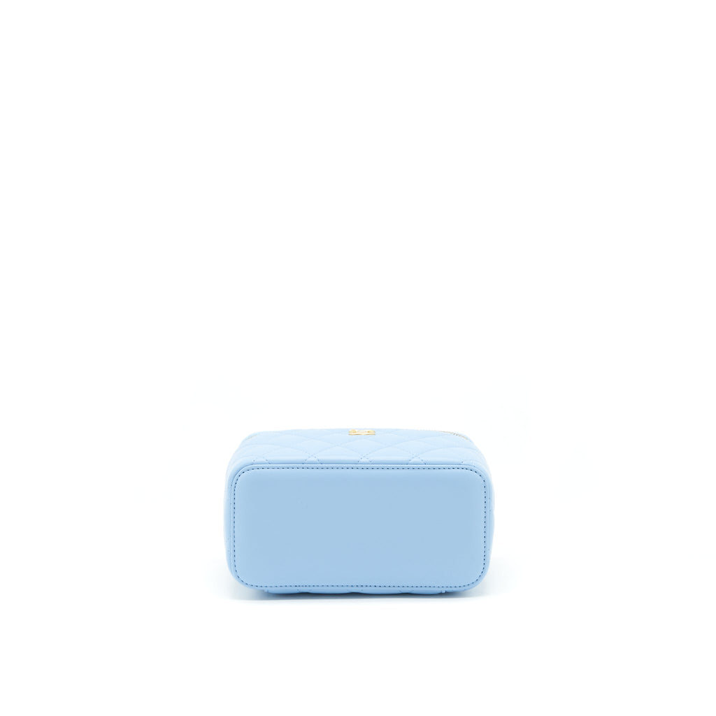 copy-of-chanel-22s-pearl-crush-long-vanity-with-chain-lambskin-blue-ghw