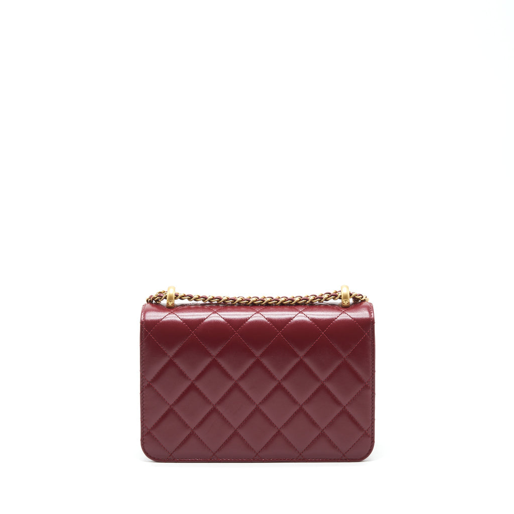 chanel-21a-medium-gold-crush-flap-bag-calfskin-nc635-burgundy-ghw-microchip