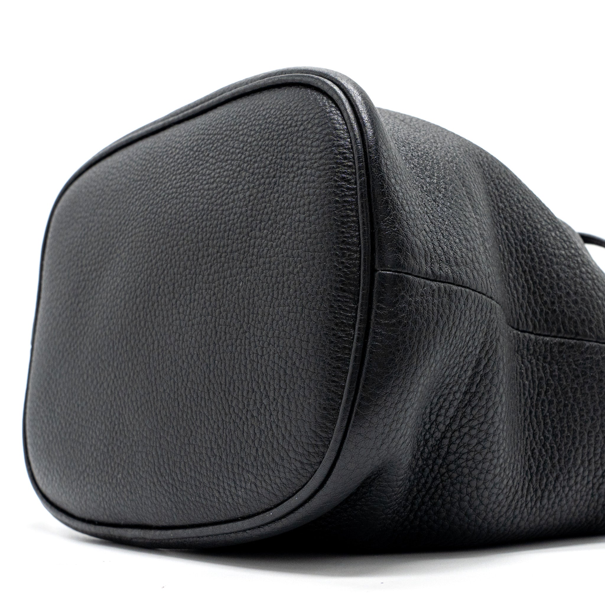prada-secchiello-bucket-bag-grained-calfskin-black-ghw