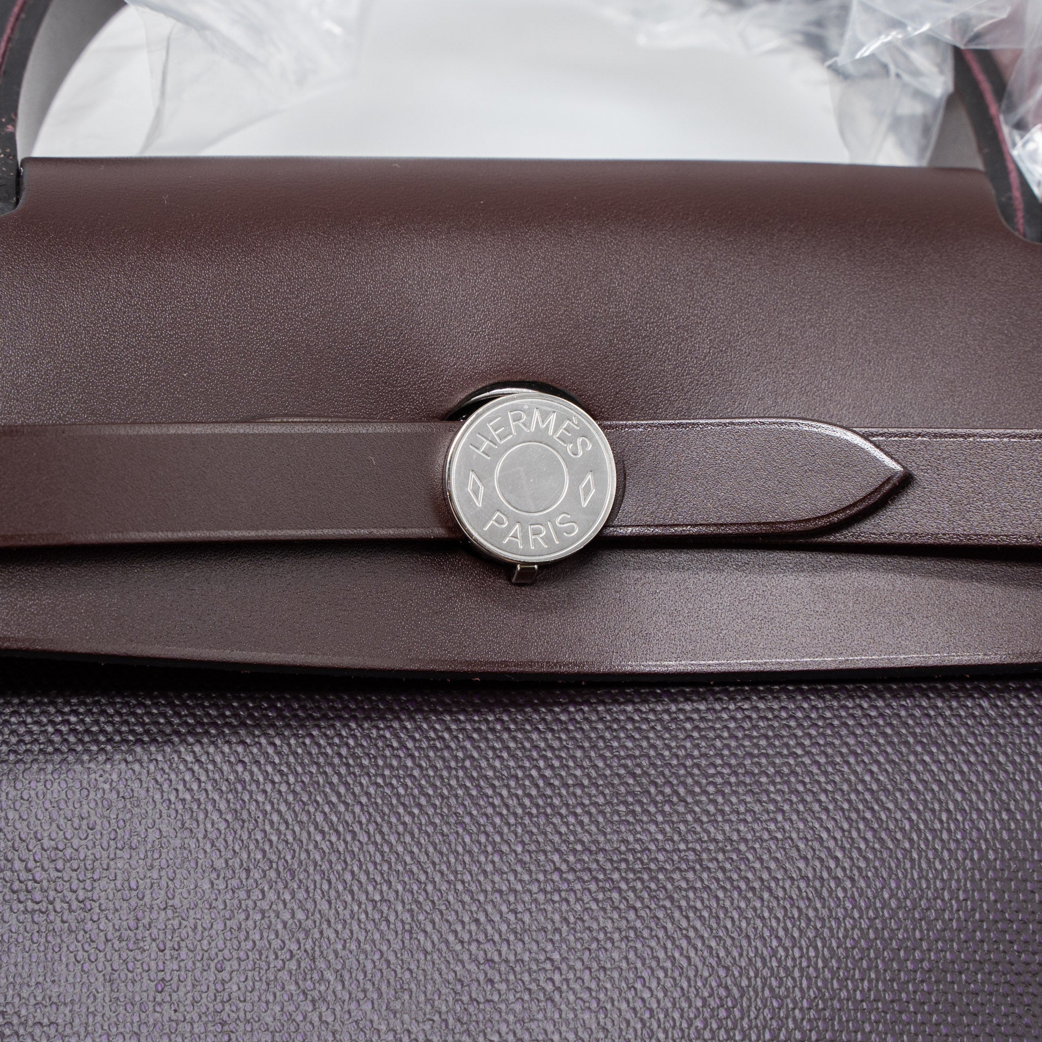hermes-herbag-31-zip-bag-toile-h-berline-canvas-vache-hunter-cassis-black-rouge-sellier-shw-stamp-z