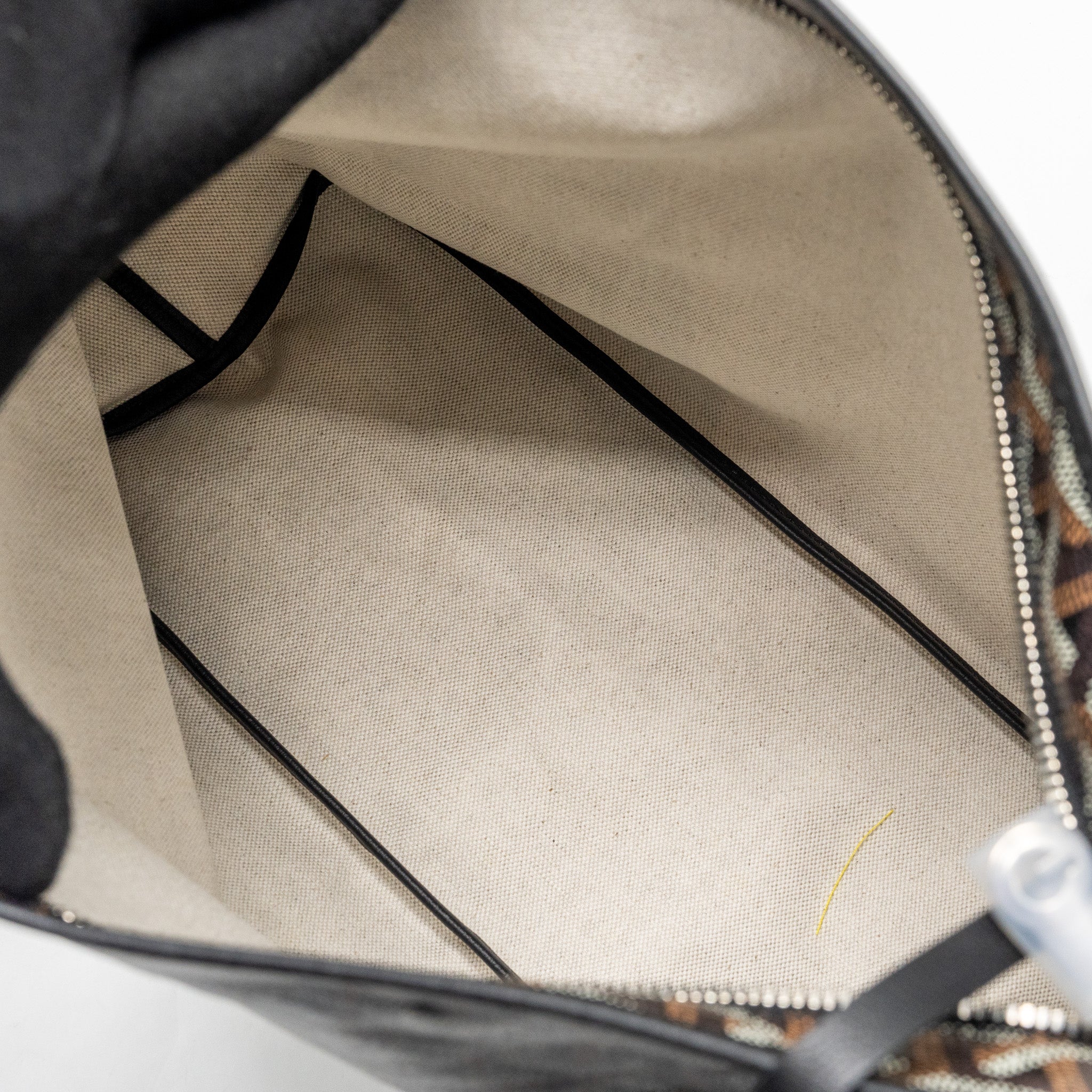 goyard-boheme-hobo-bag-goyardline-canvas-calfskin-black-shw-2