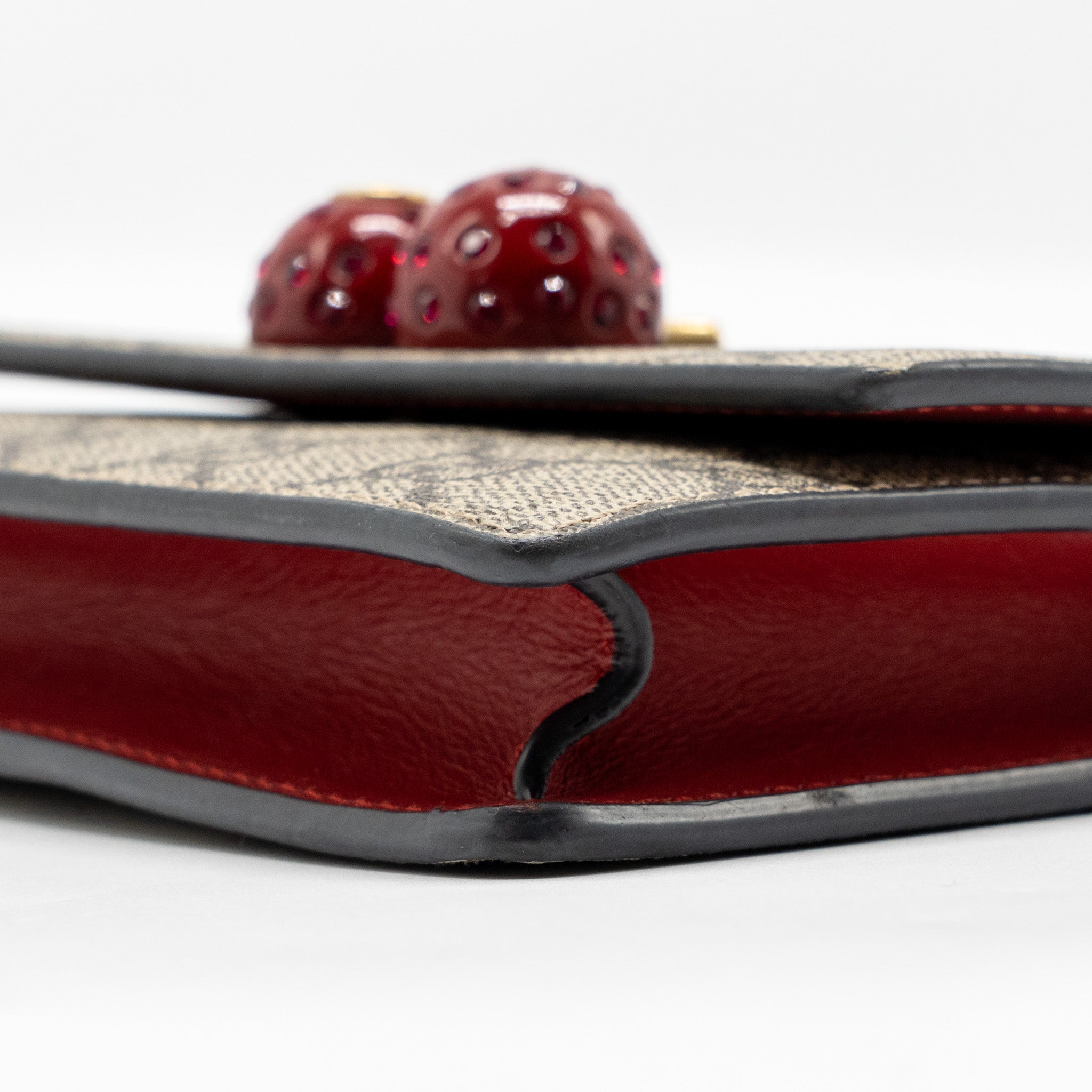 gucci-supreme-mini-bag-cherries-gg-supreme-canvas-ghw-1