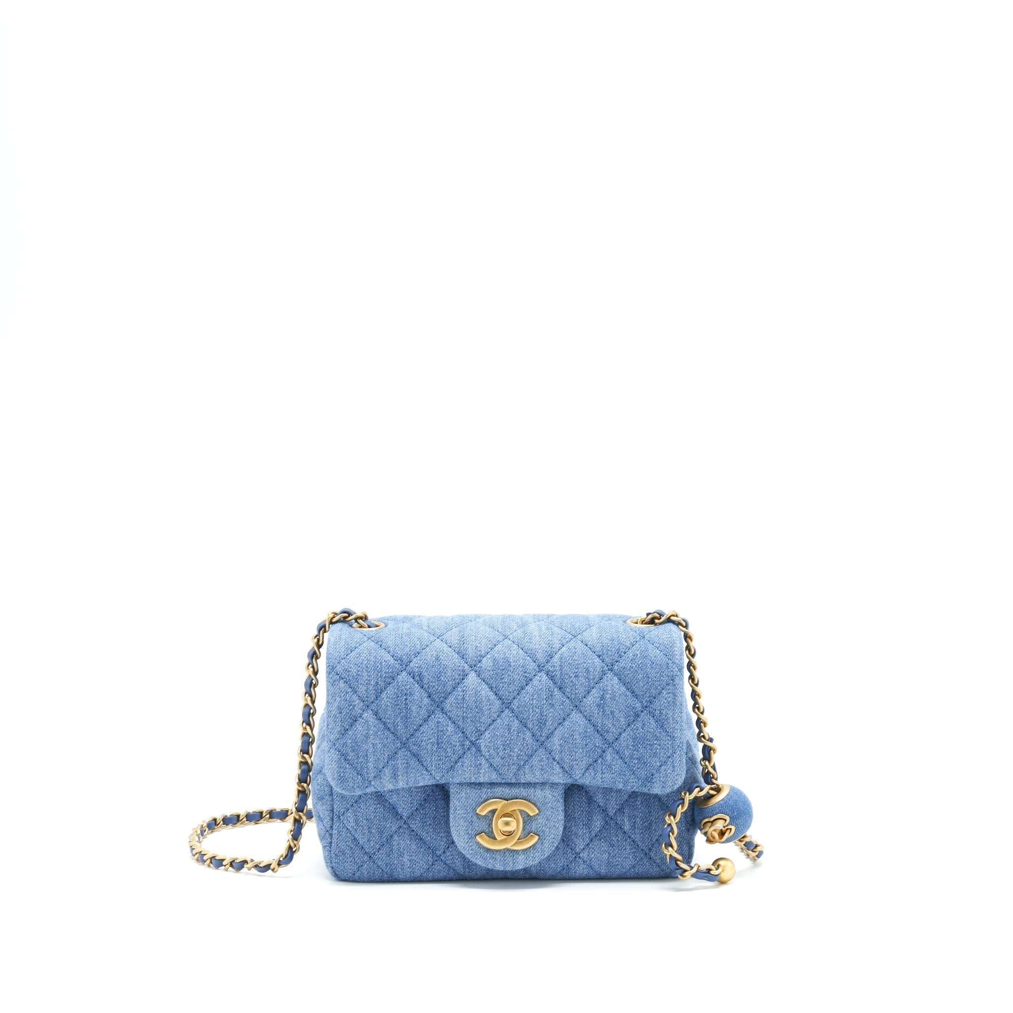 chanel-22c-denim-pearl-crush-mini-square-flap-bag-1