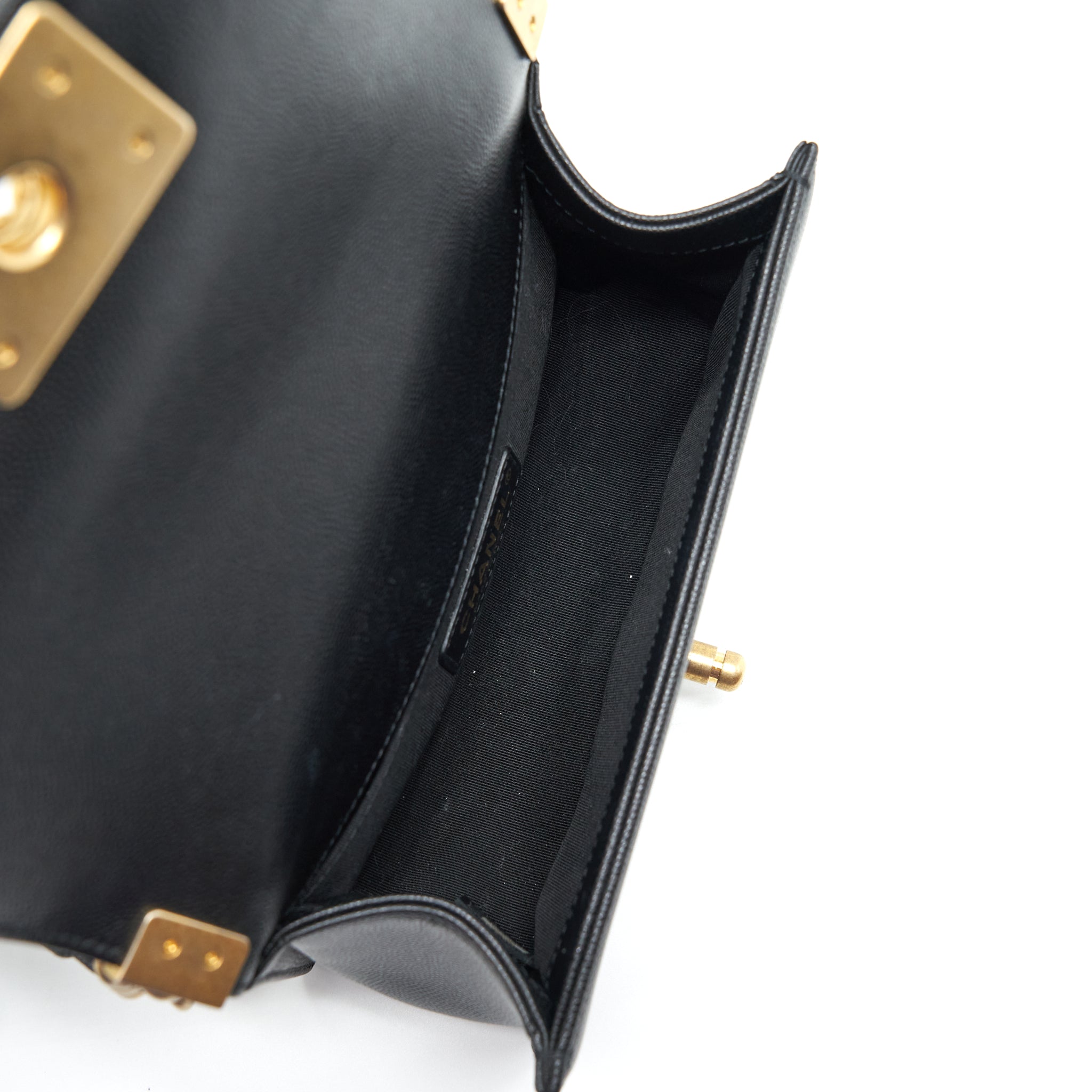 chanel-small-boy-bag-caviar-black-ghw
